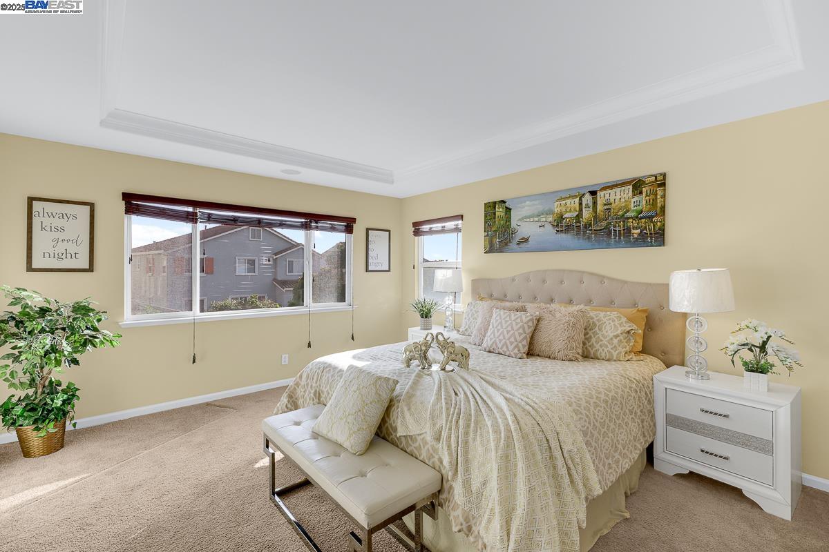 436 Wood Glen Dr