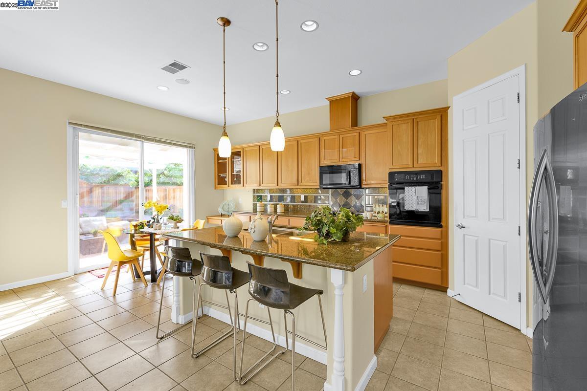 436 Wood Glen Dr