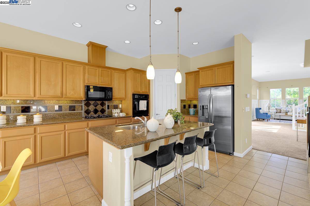 436 Wood Glen Dr