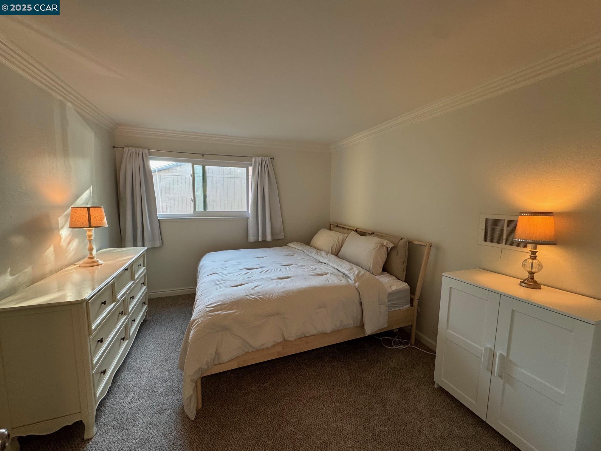 1060 Oak Grove Rd # 25