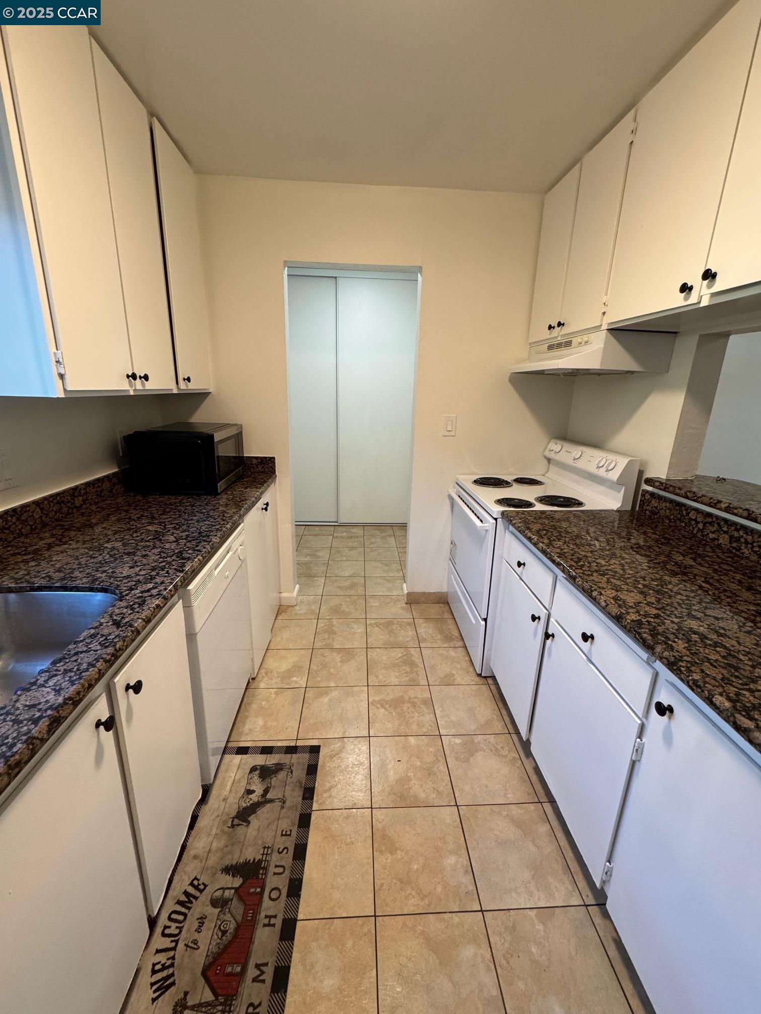 1060 Oak Grove Rd # 25