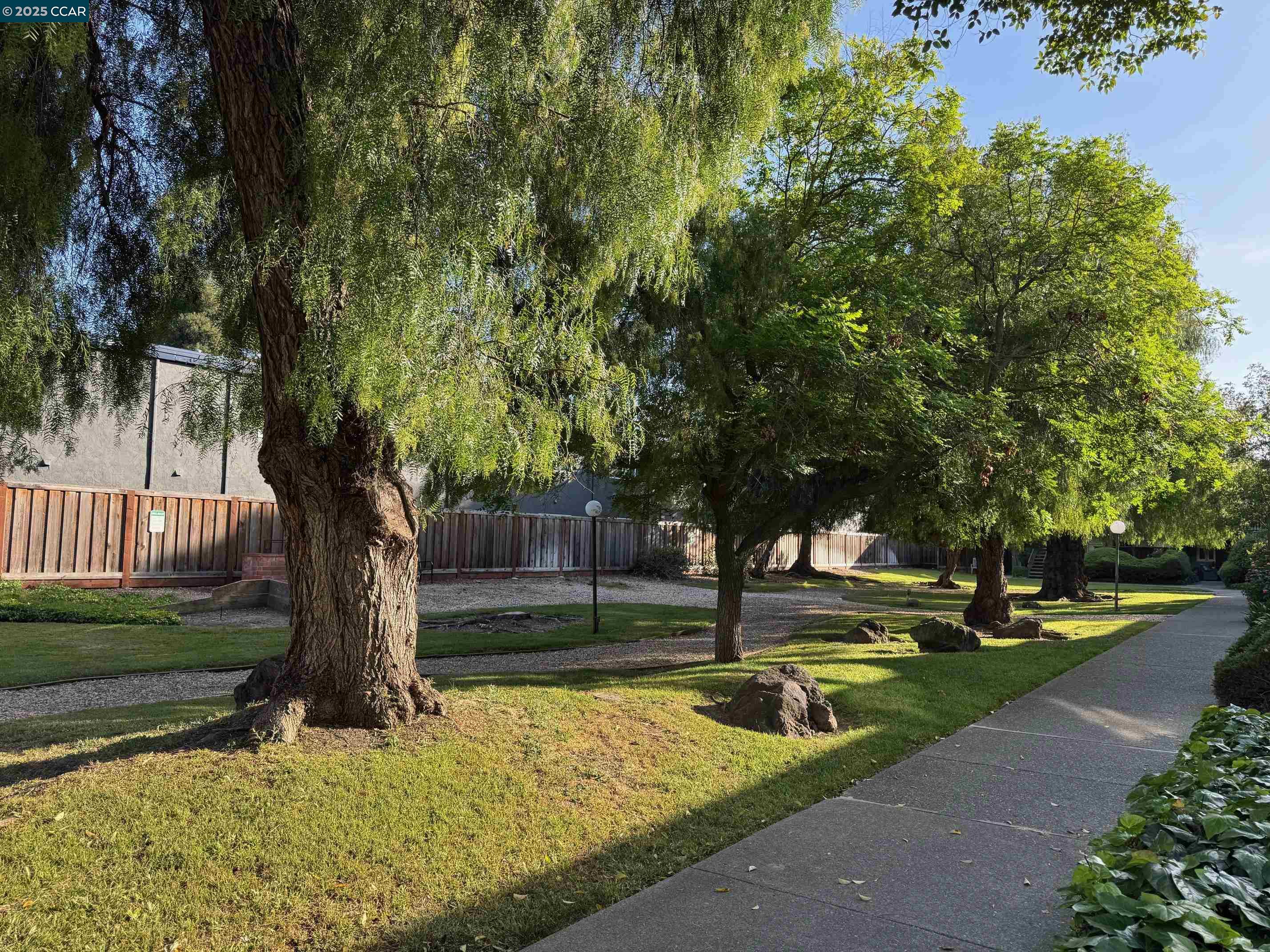 1060 Oak Grove Rd # 25