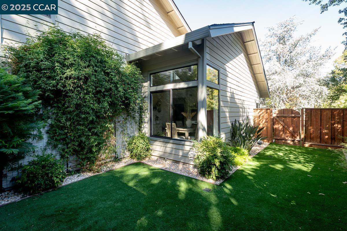311 Valley High Dr