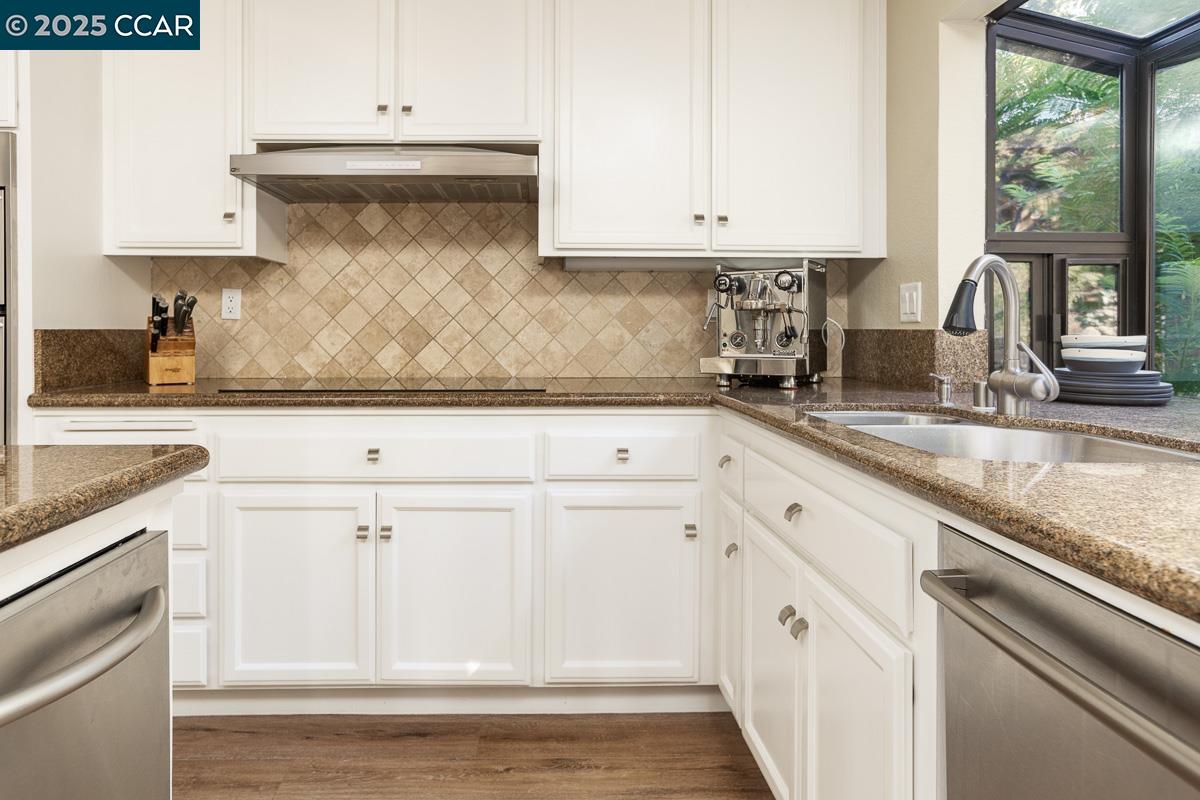 311 Valley High Dr