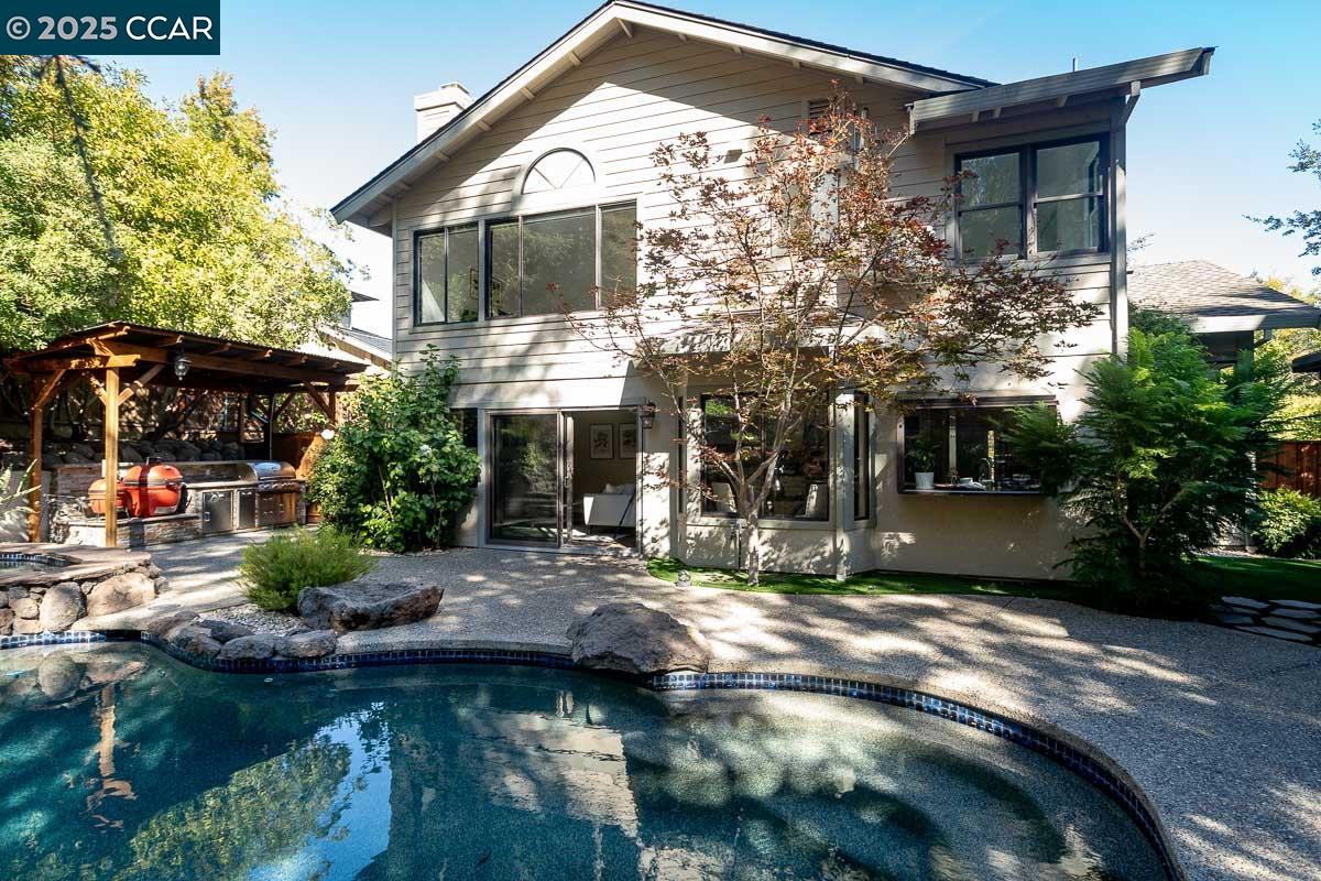 311 Valley High Dr