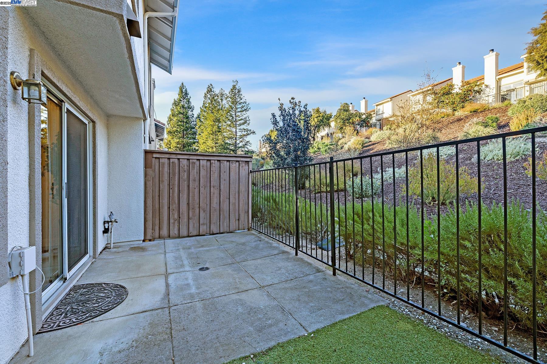 226 Portola Dr