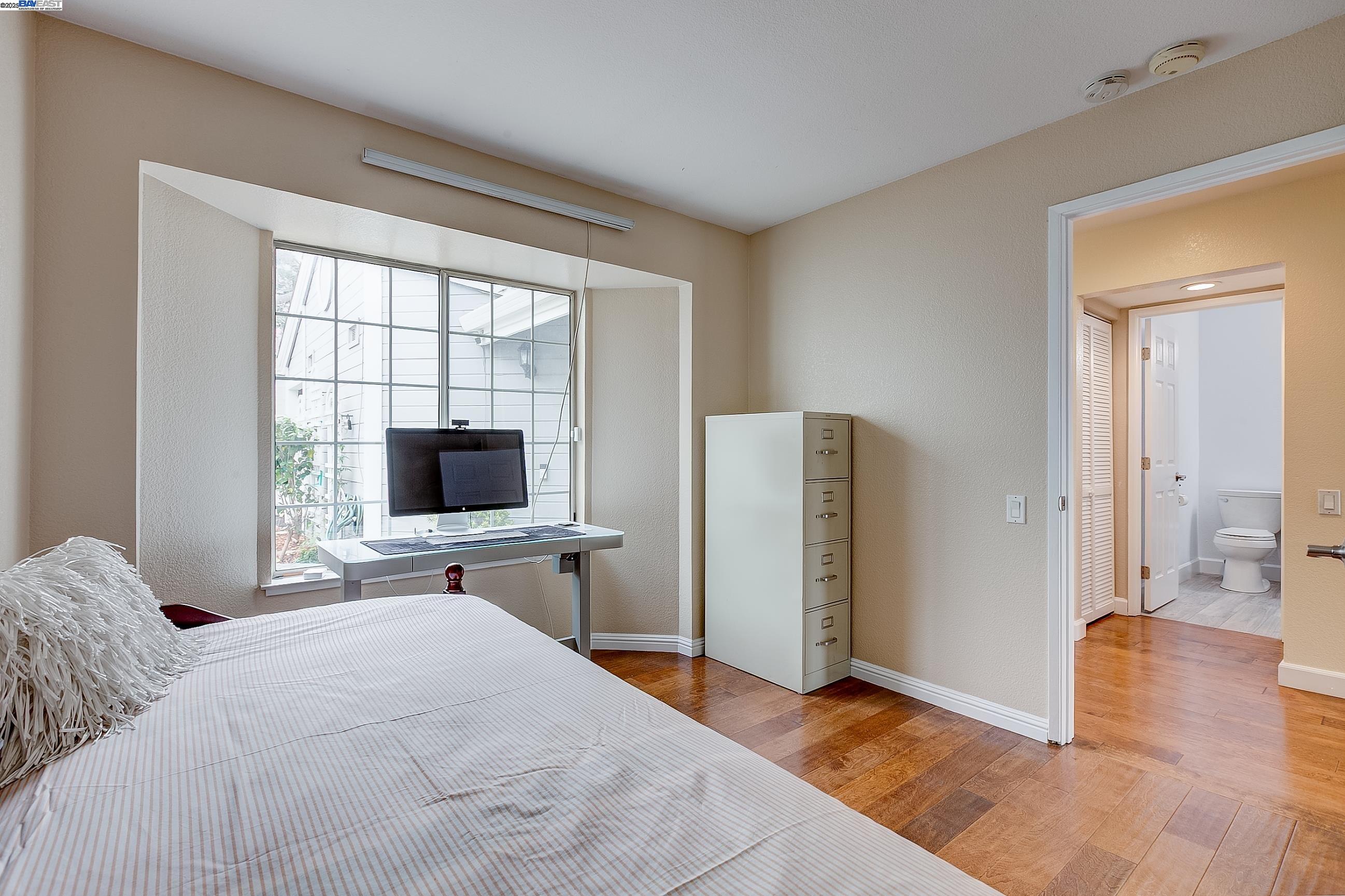 4746 APPLE TREE COMMON