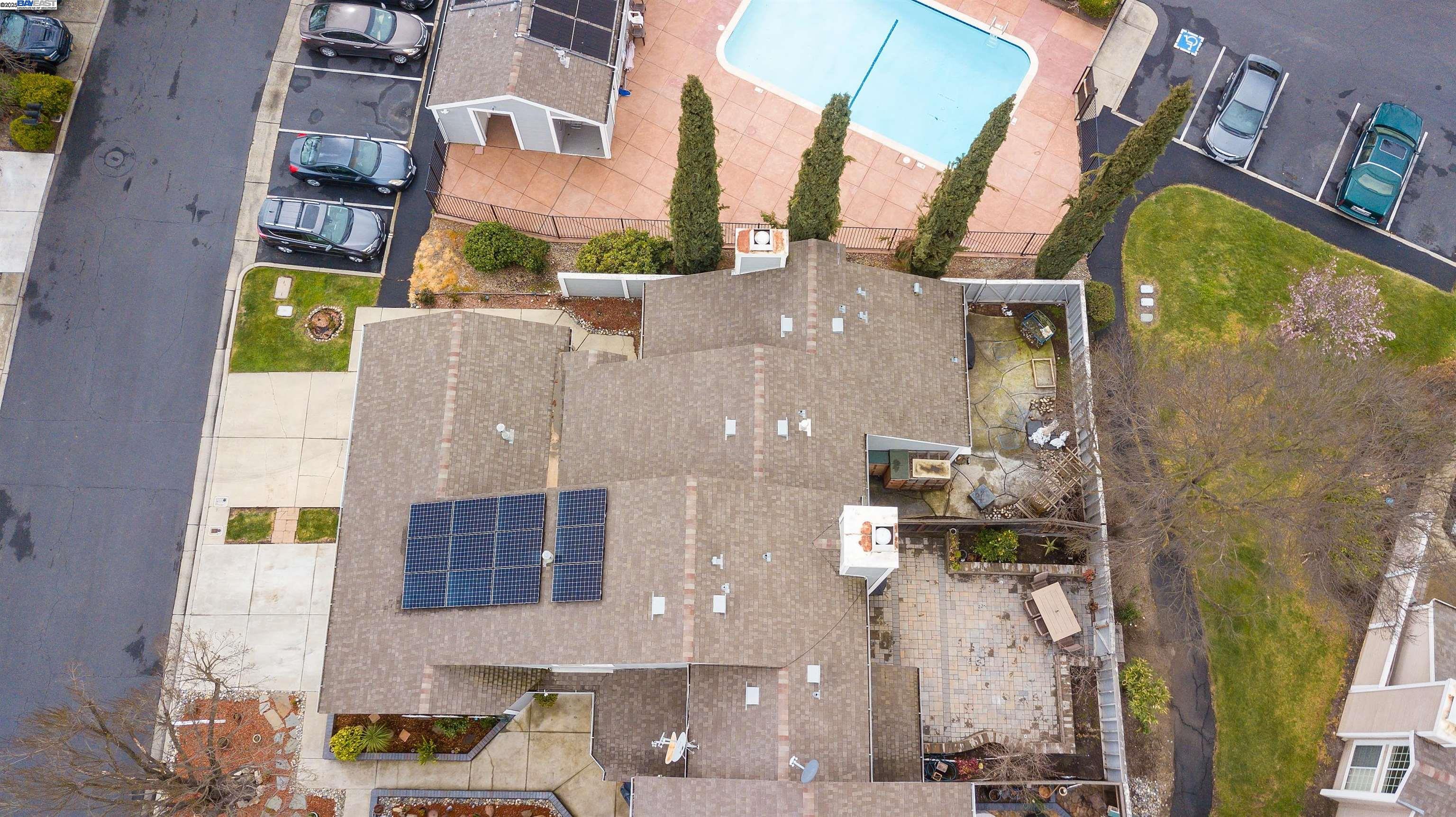 4746 APPLE TREE COMMON