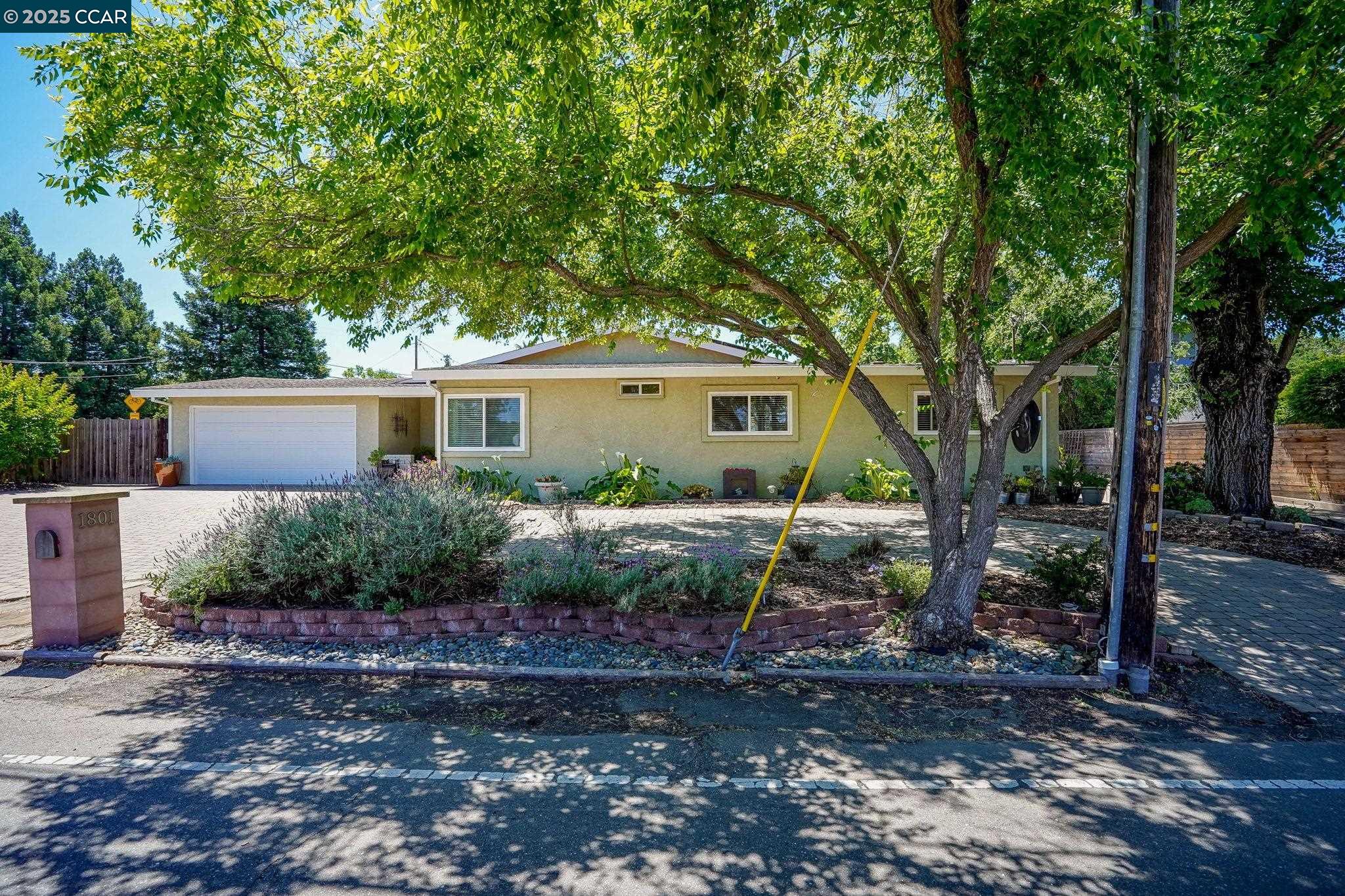 1801 San Luis Rd