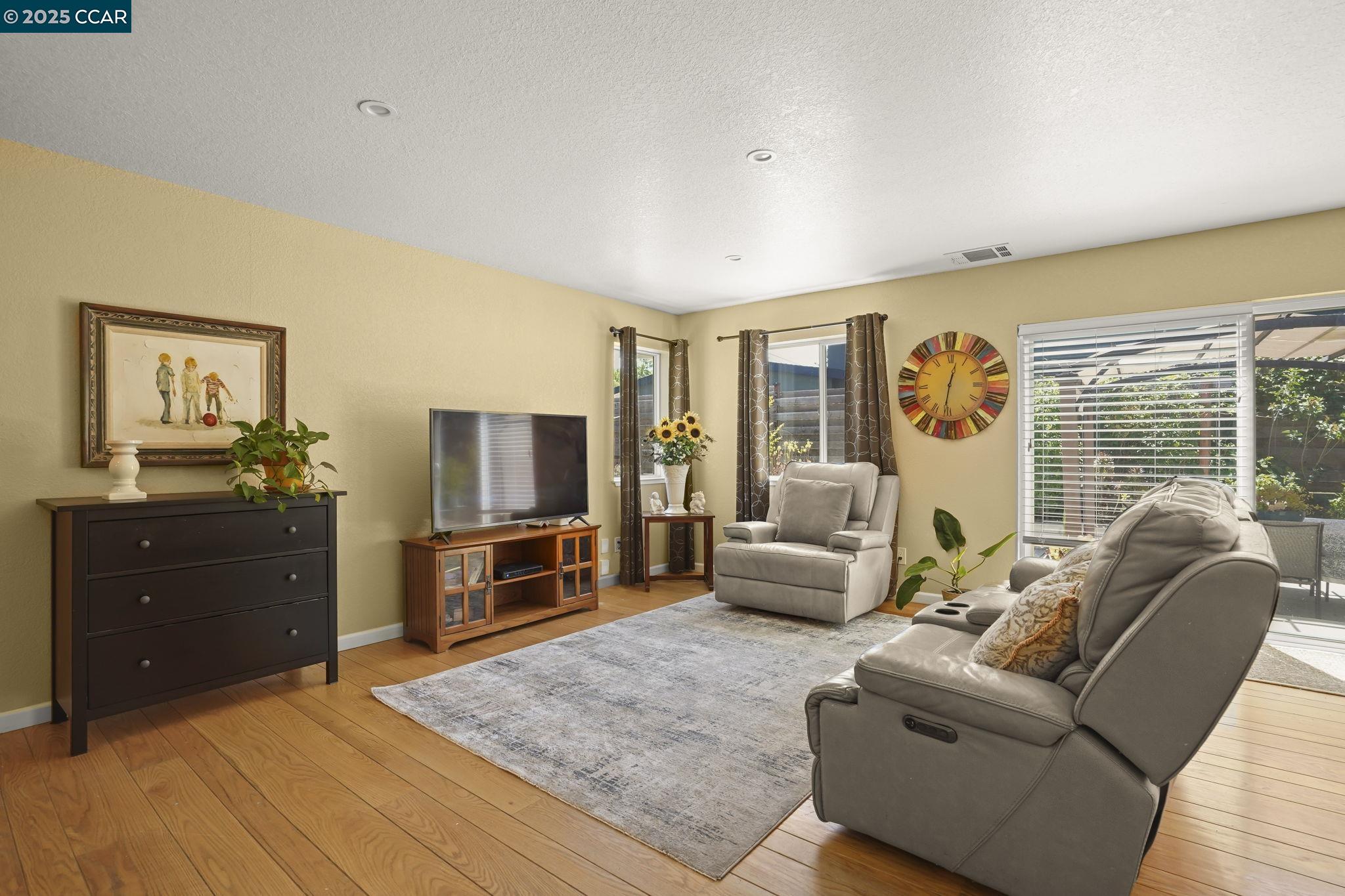 1801 San Luis Rd