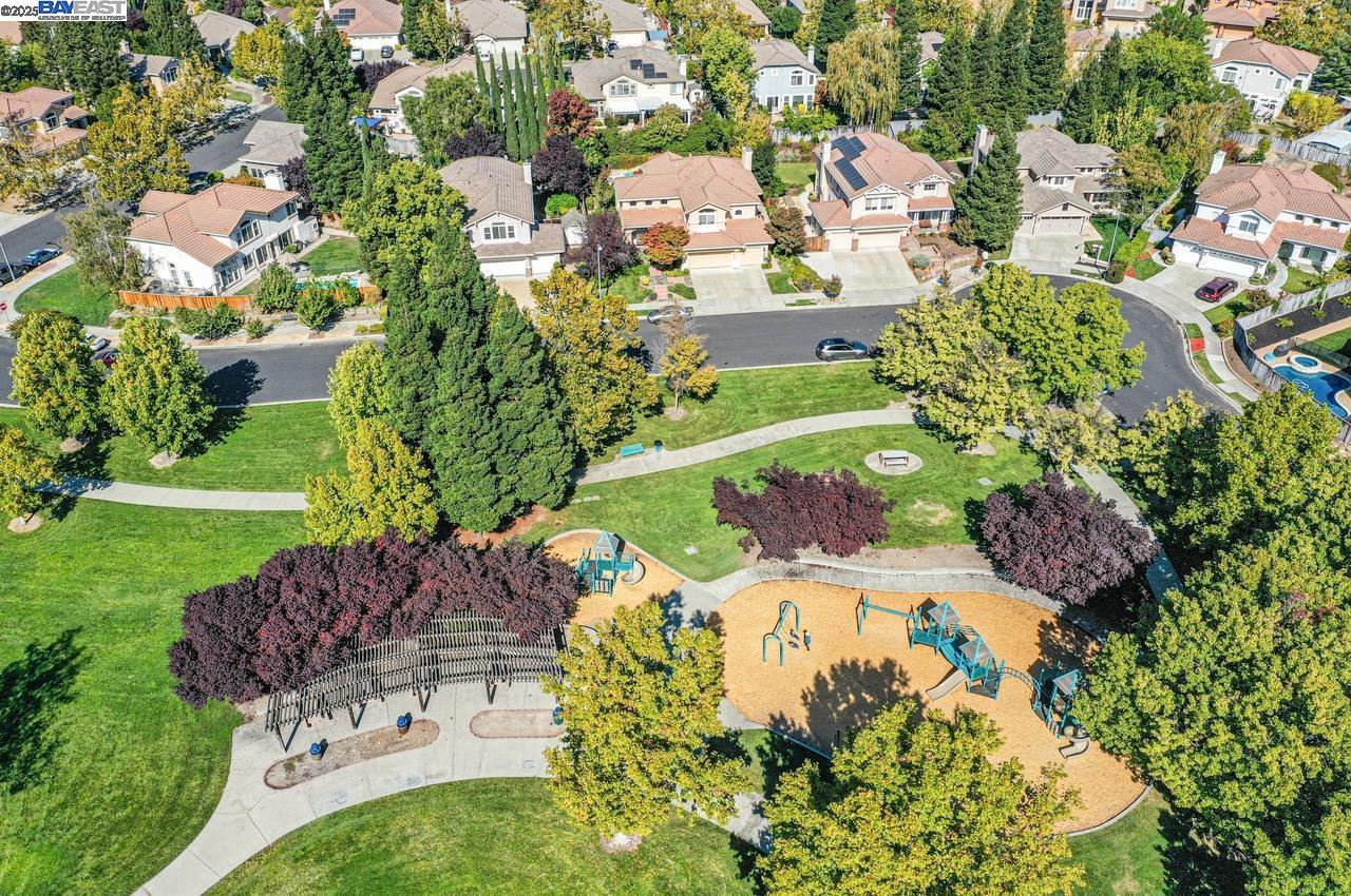 447 Sheridan Circle