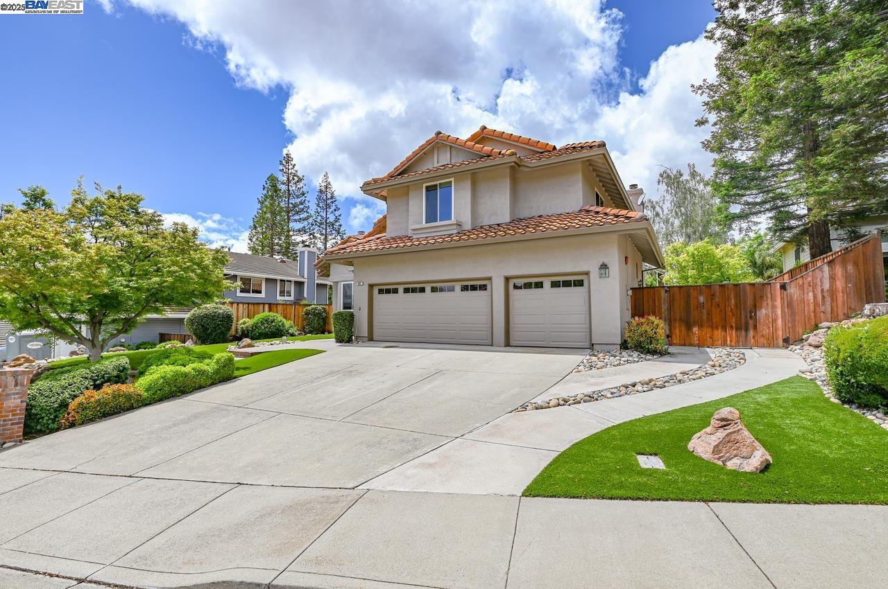 447 Sheridan Circle