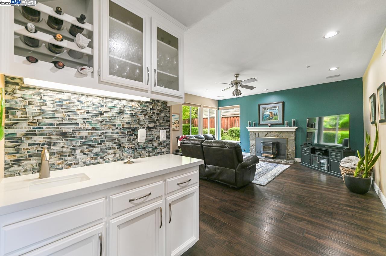 447 Sheridan Circle