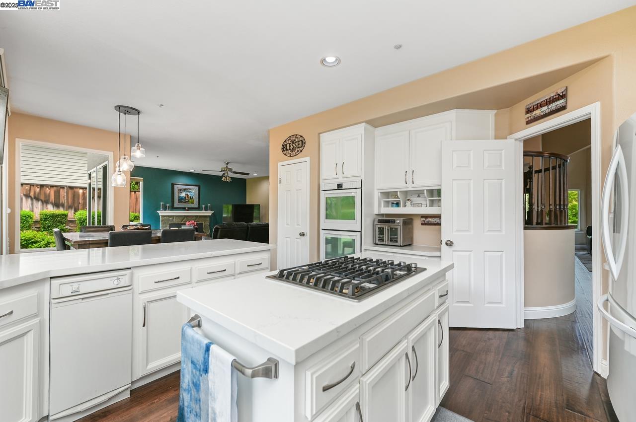 447 Sheridan Circle