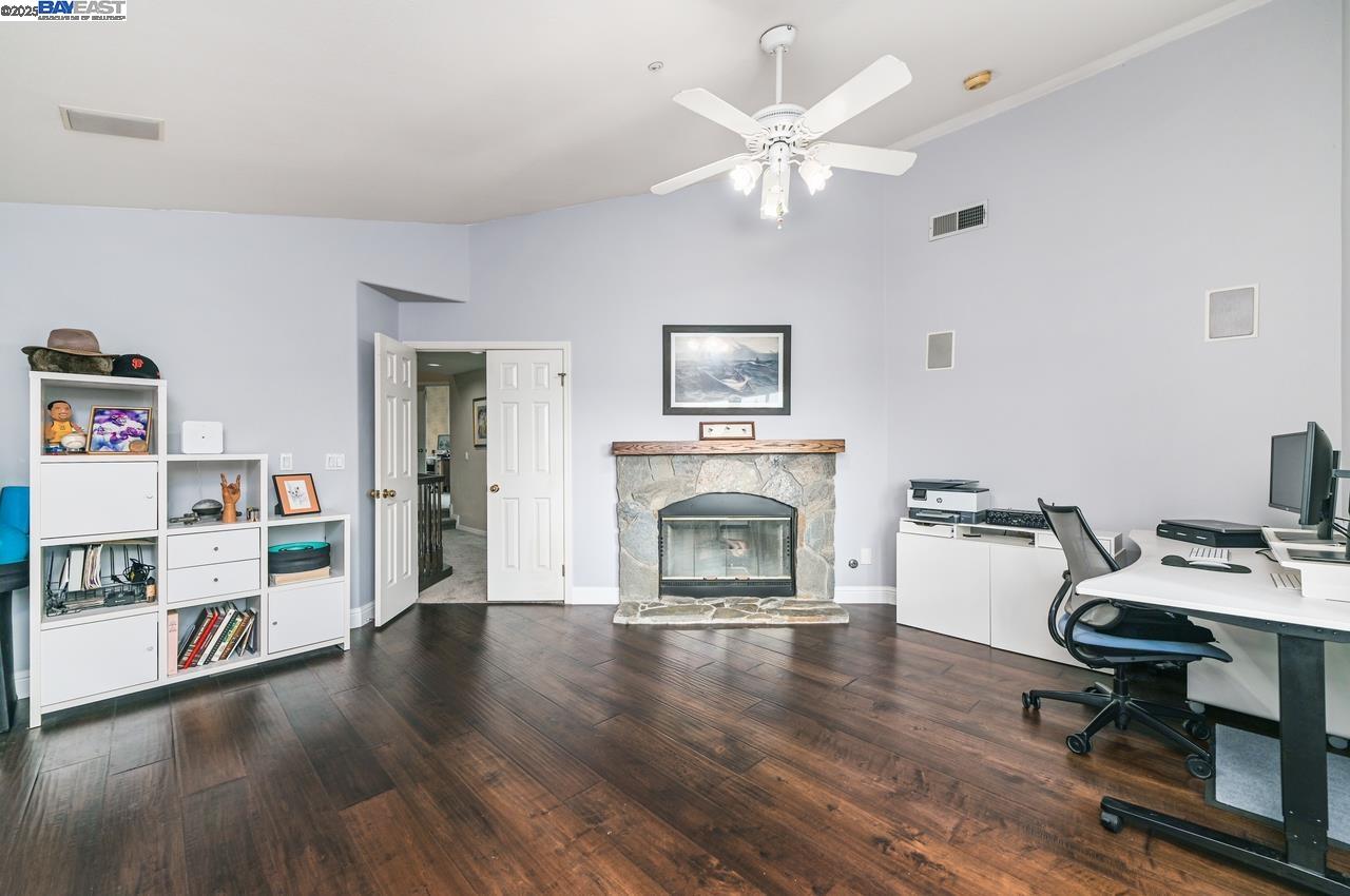 447 Sheridan Circle
