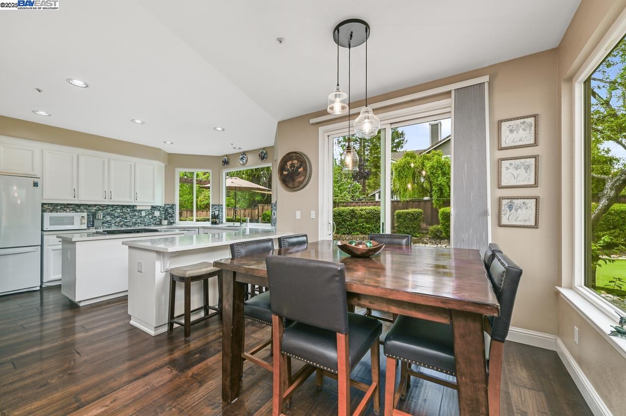 447 Sheridan Circle