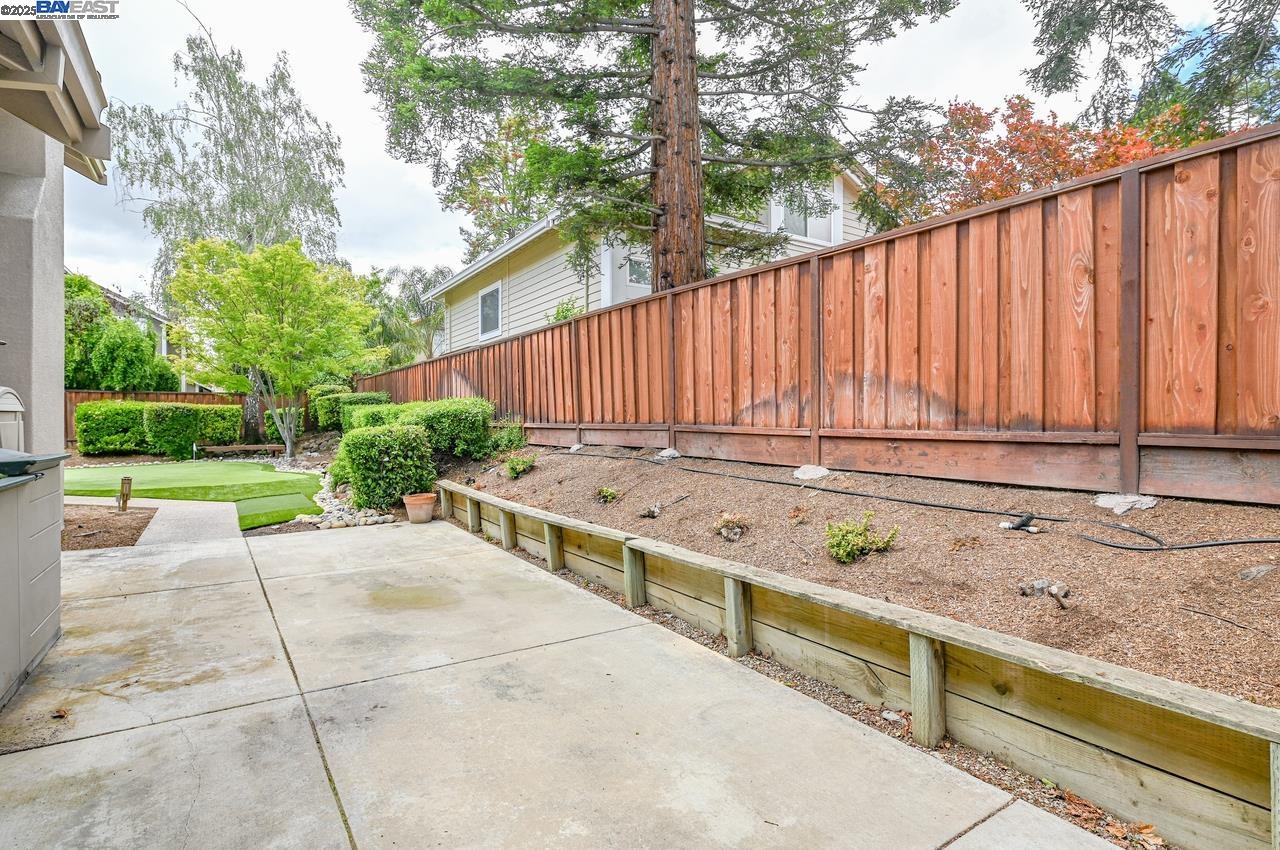 447 Sheridan Circle