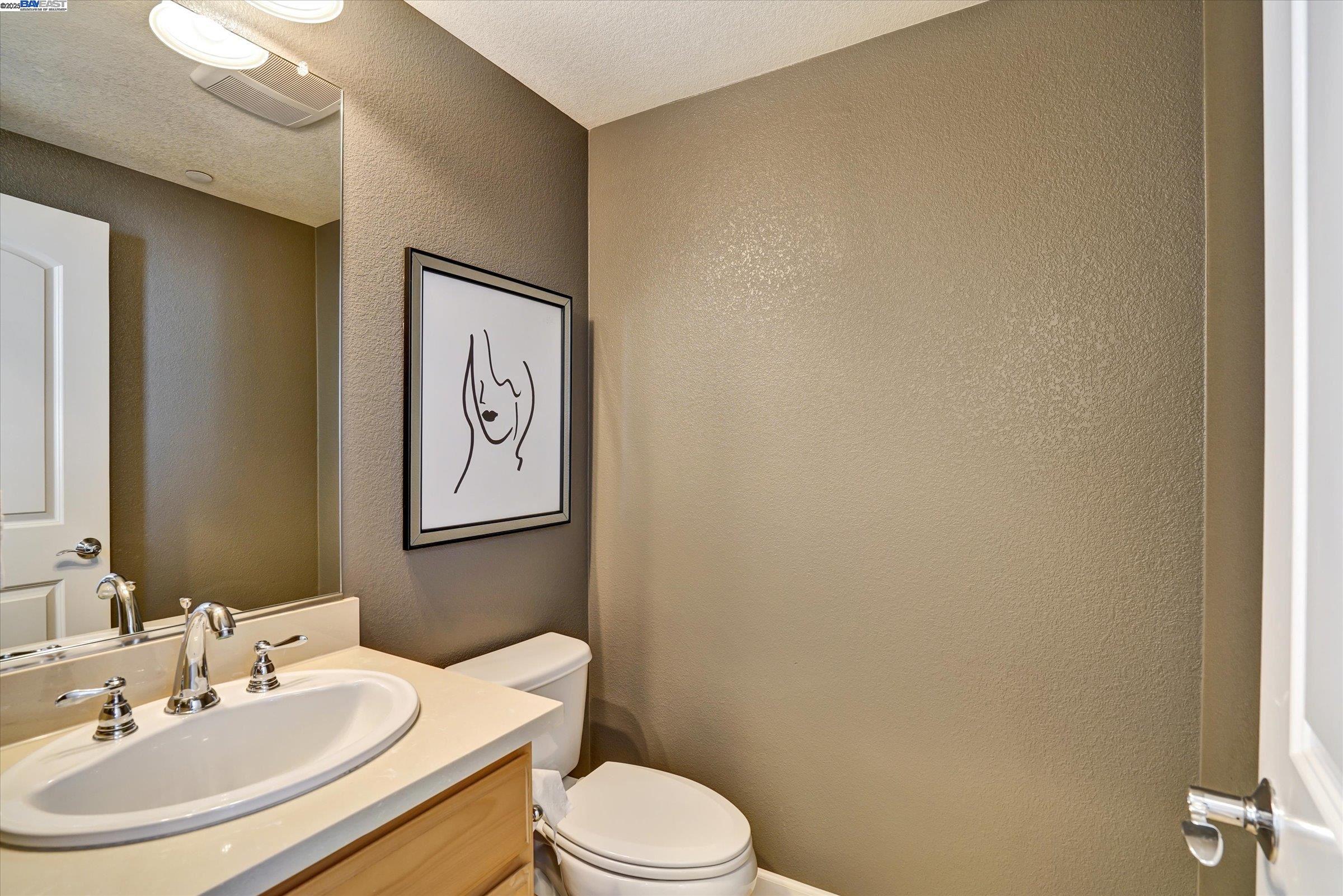 140 Selby Ln # 4