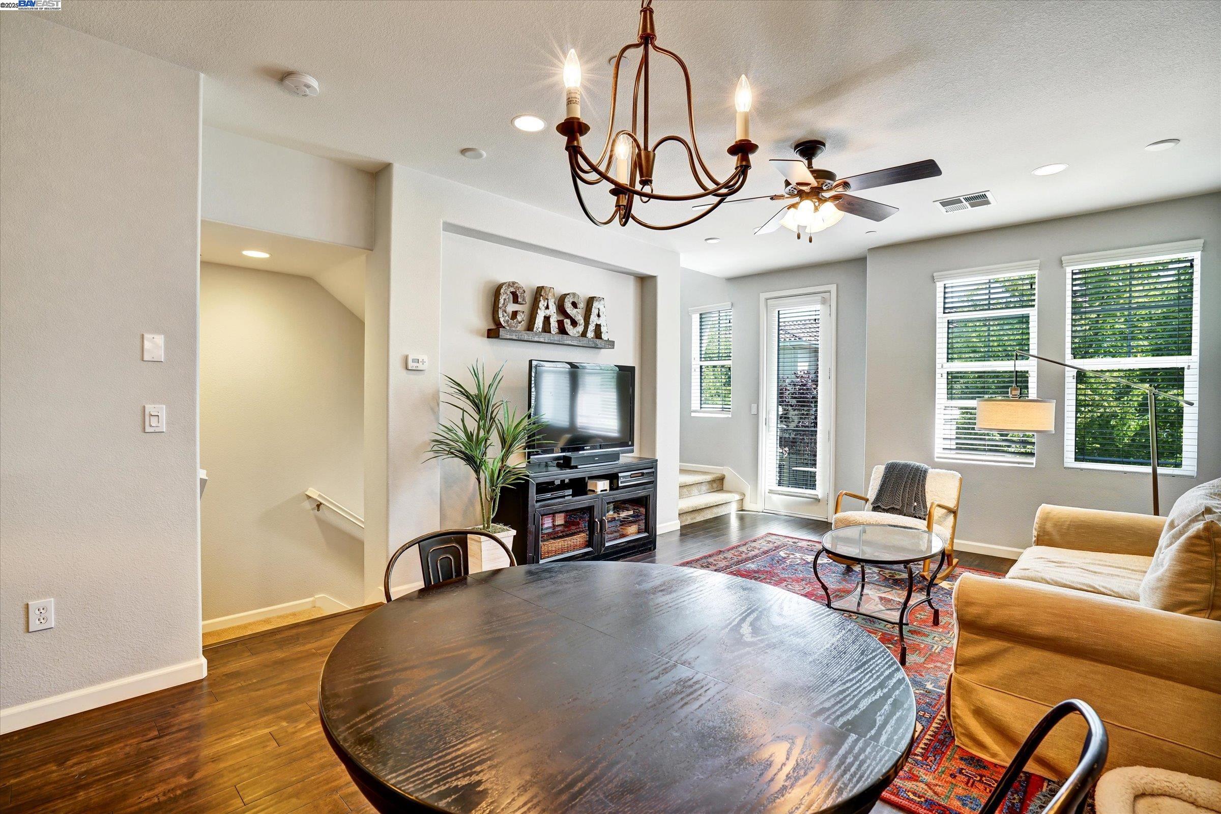 140 Selby Ln # 4