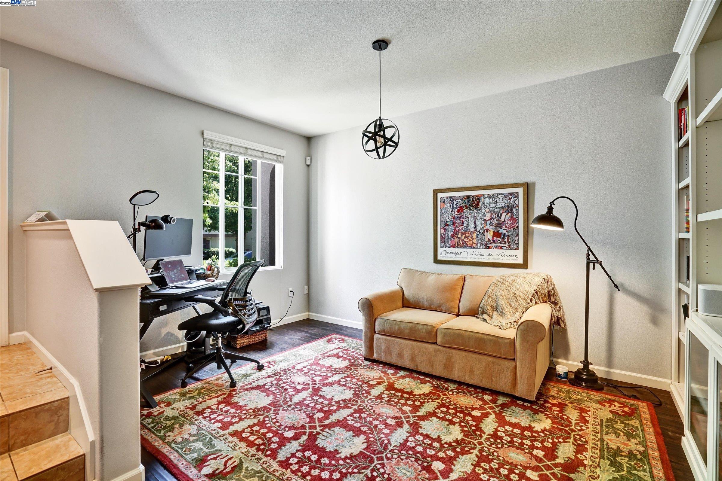 140 Selby Ln # 4