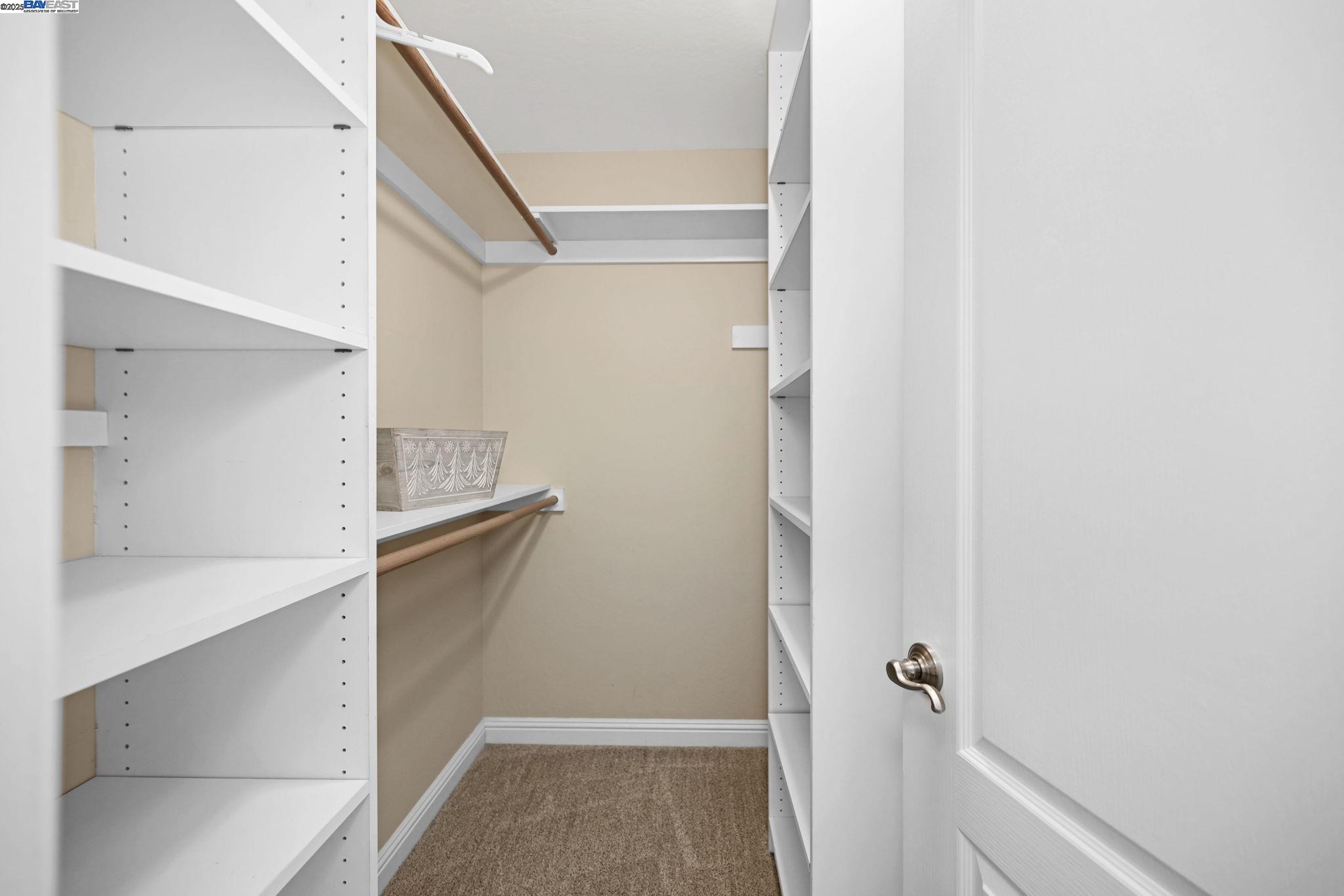 4002 Rennellwood Way