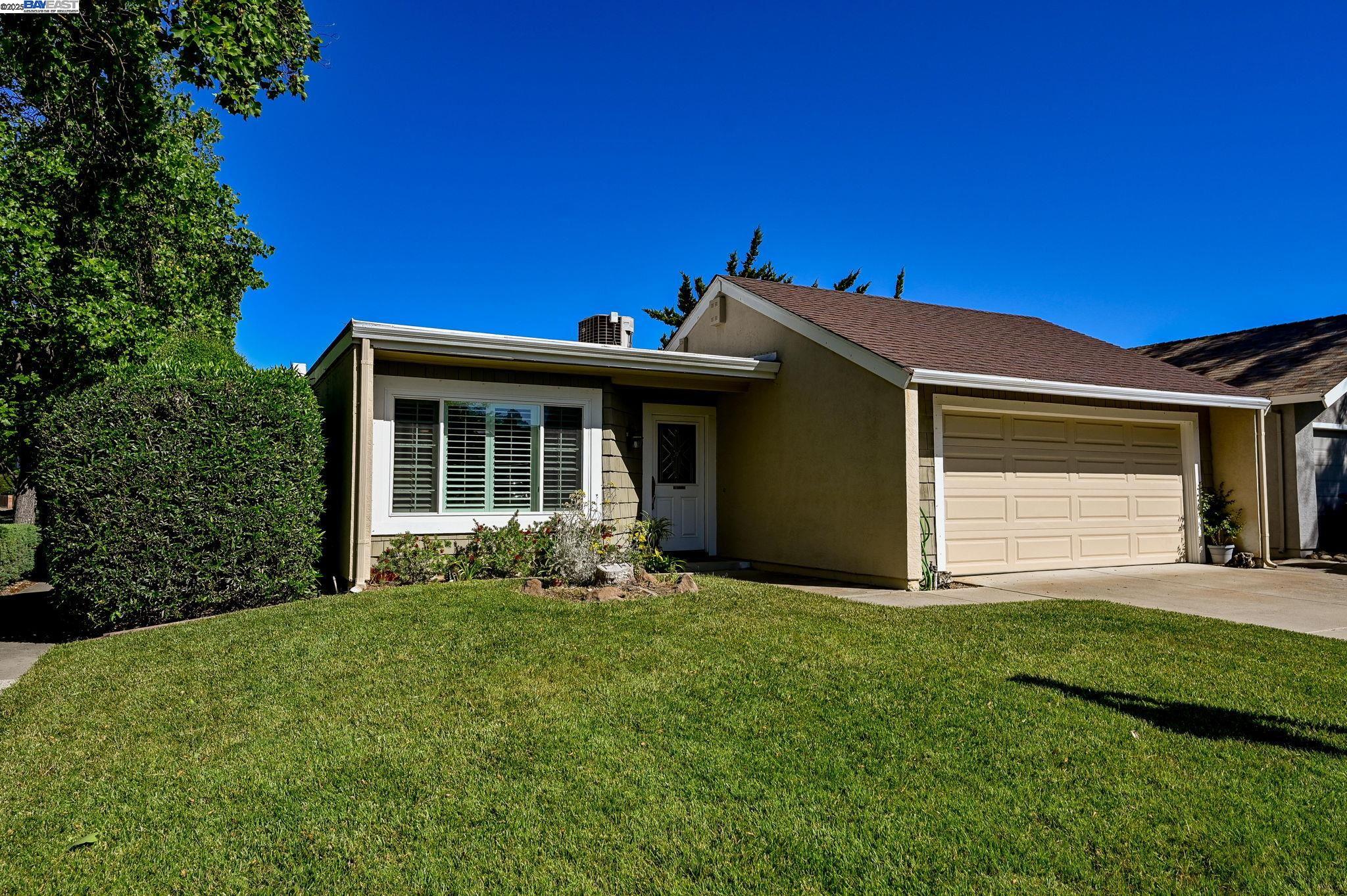 4002 Rennellwood Way