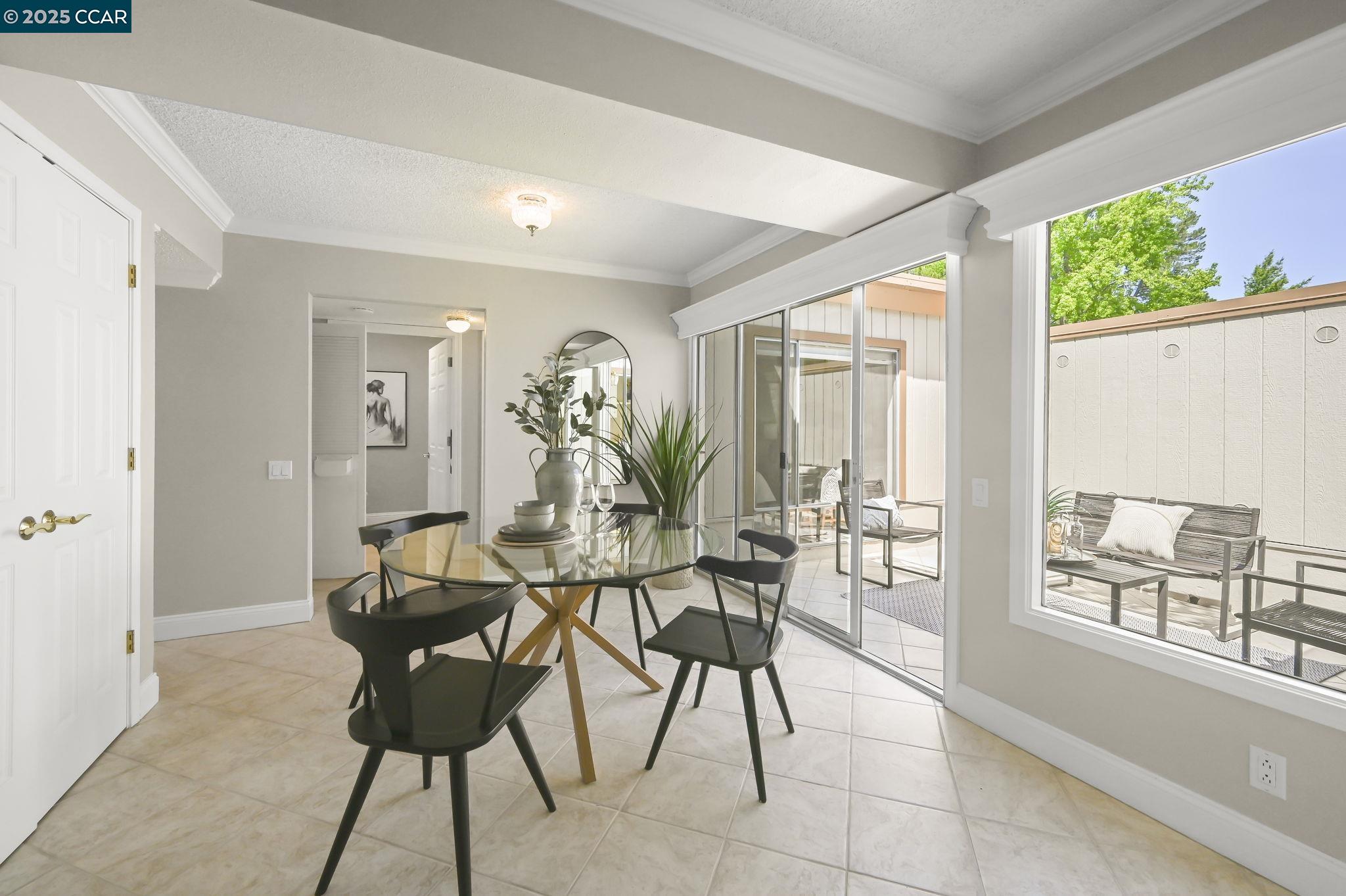 2516 Tice Creek Dr # 2 Unit: #2
