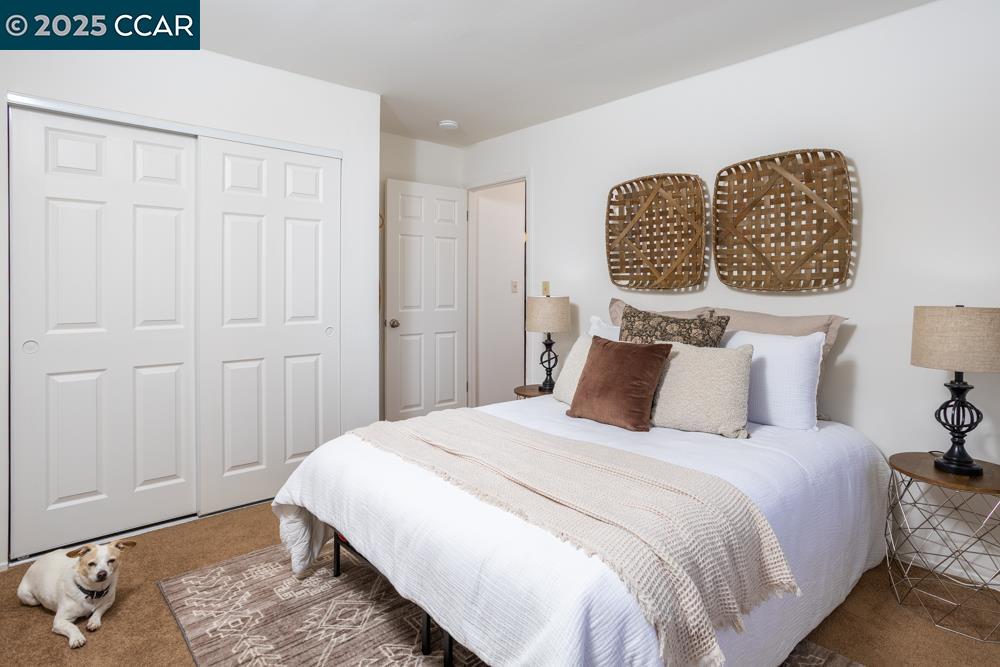 5524 Guadalupe Ct
