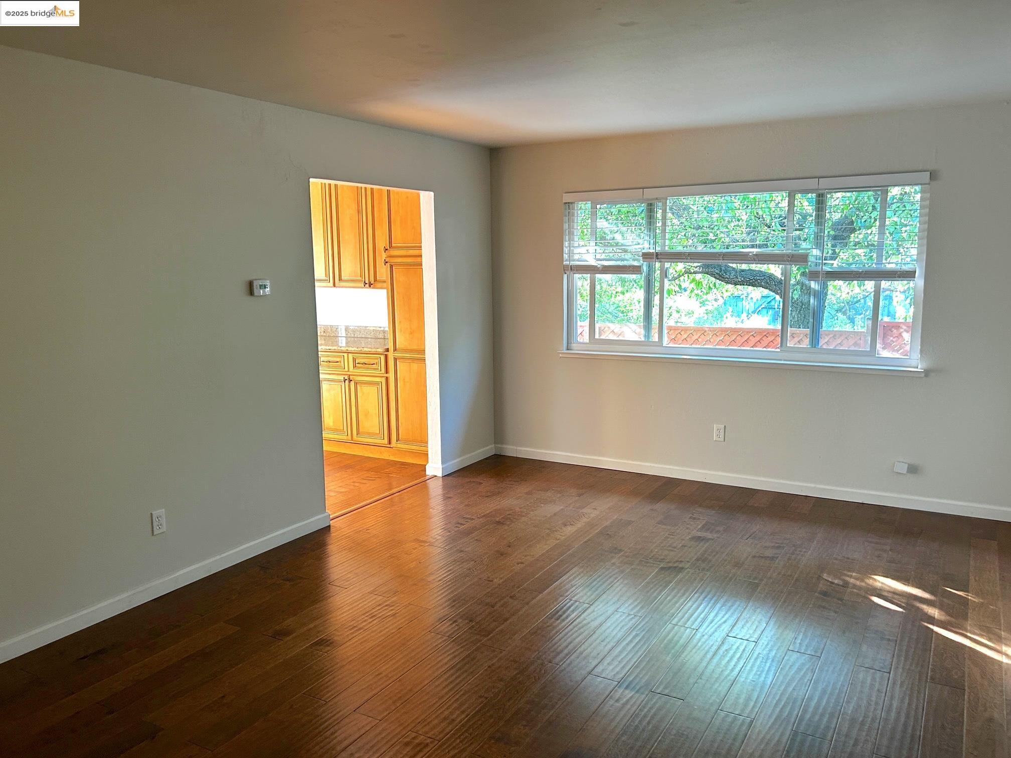 1345 Elm St