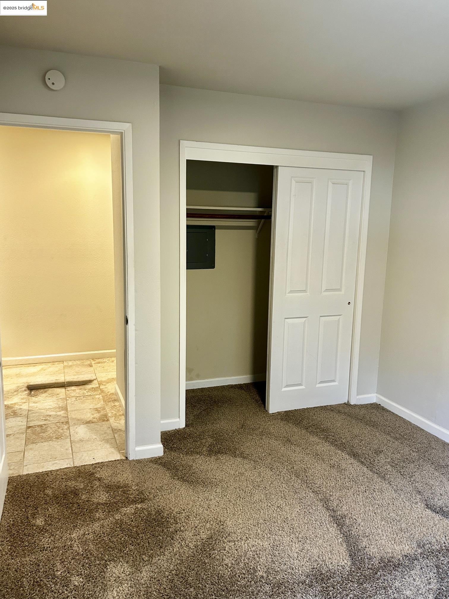 1345 Elm St