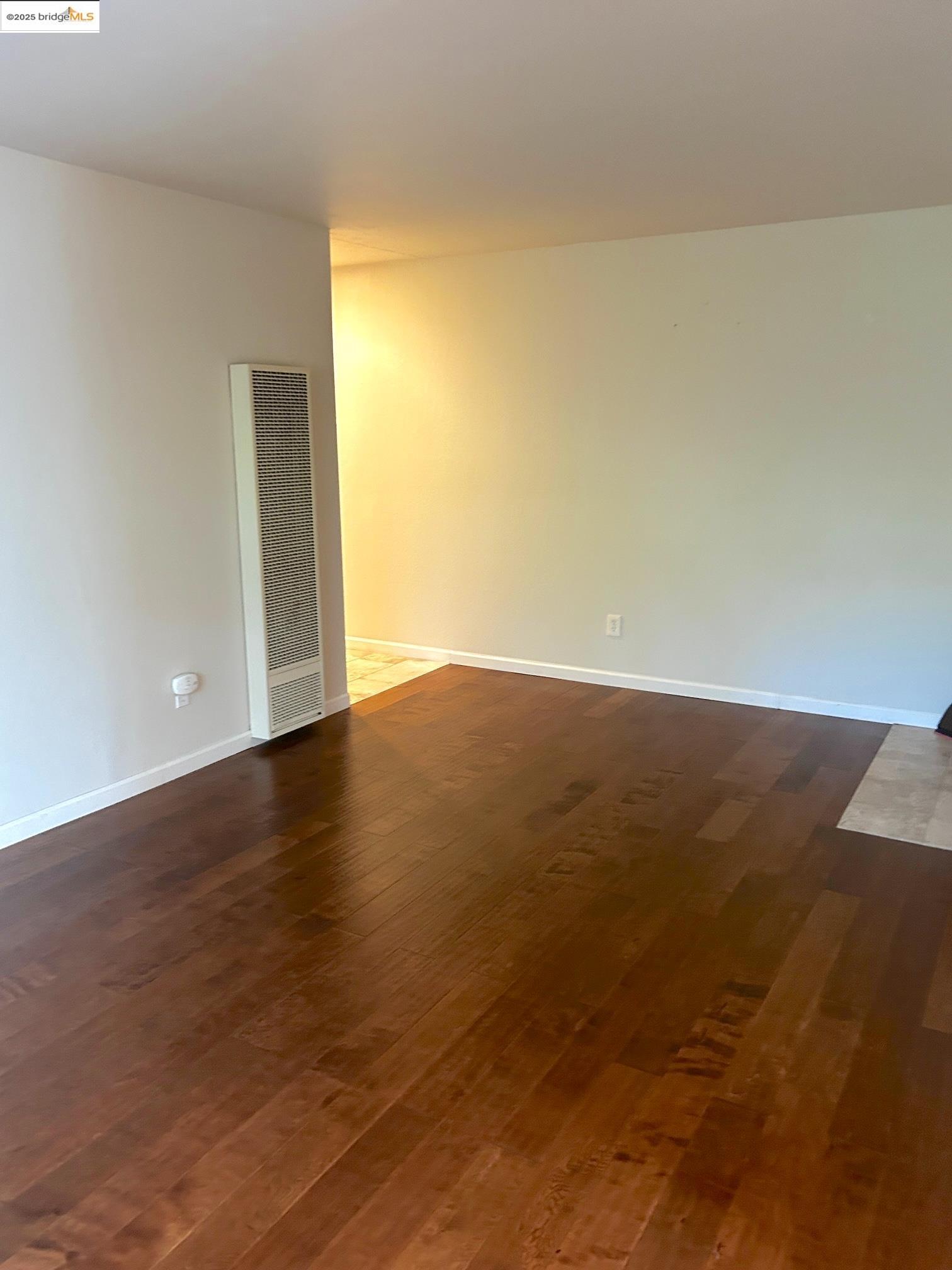 1345 Elm St