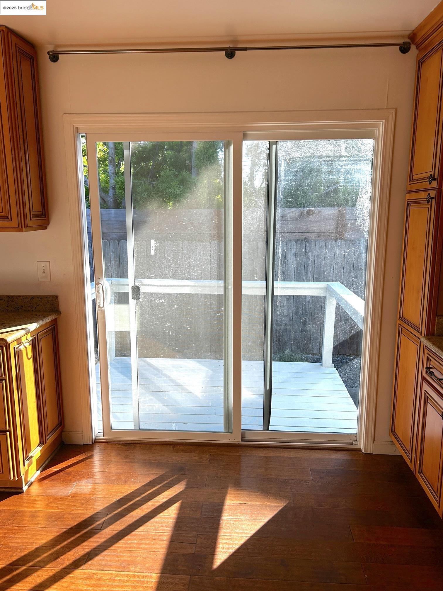 1345 Elm St