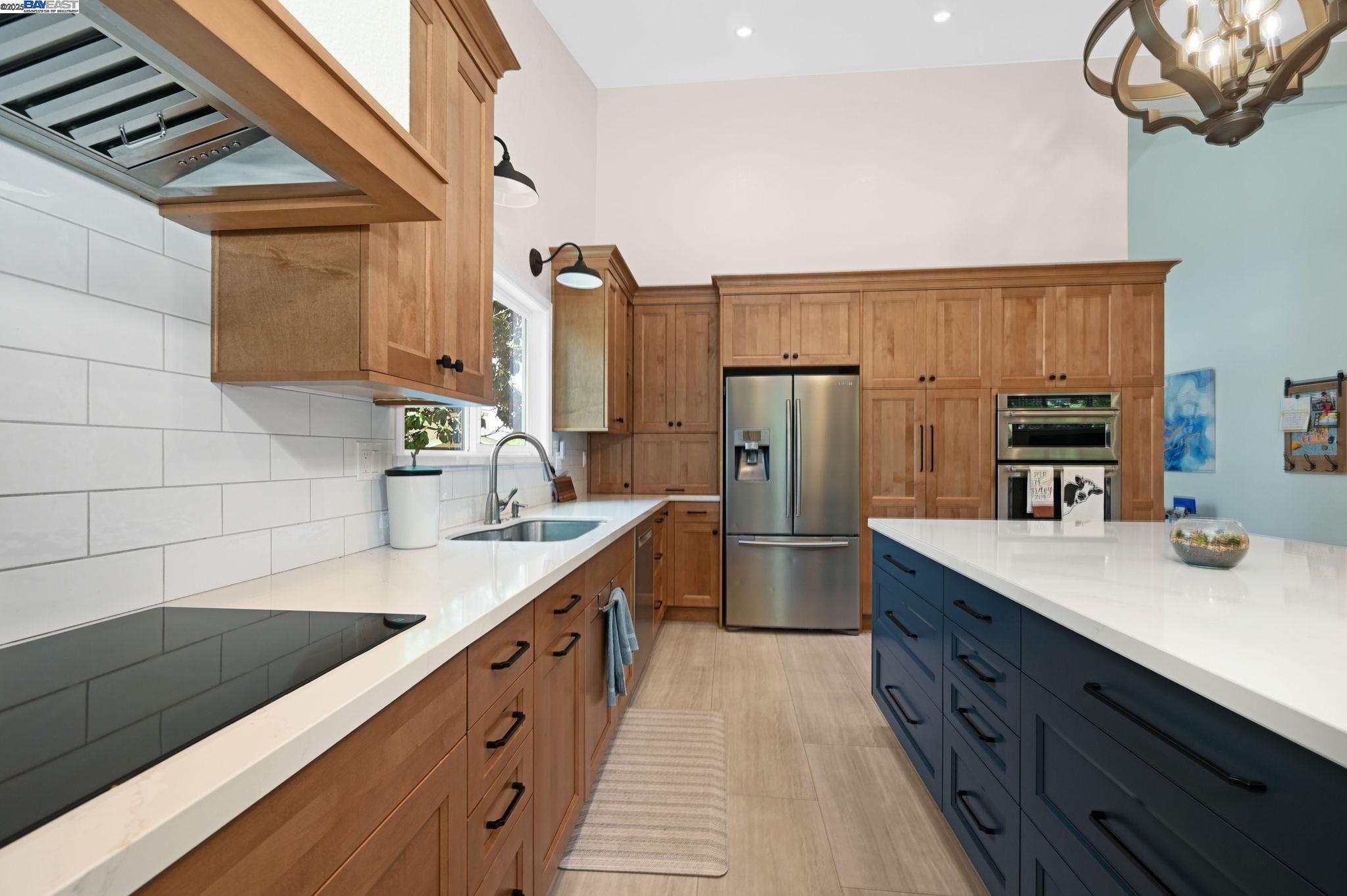 1021 Knightwood Ct