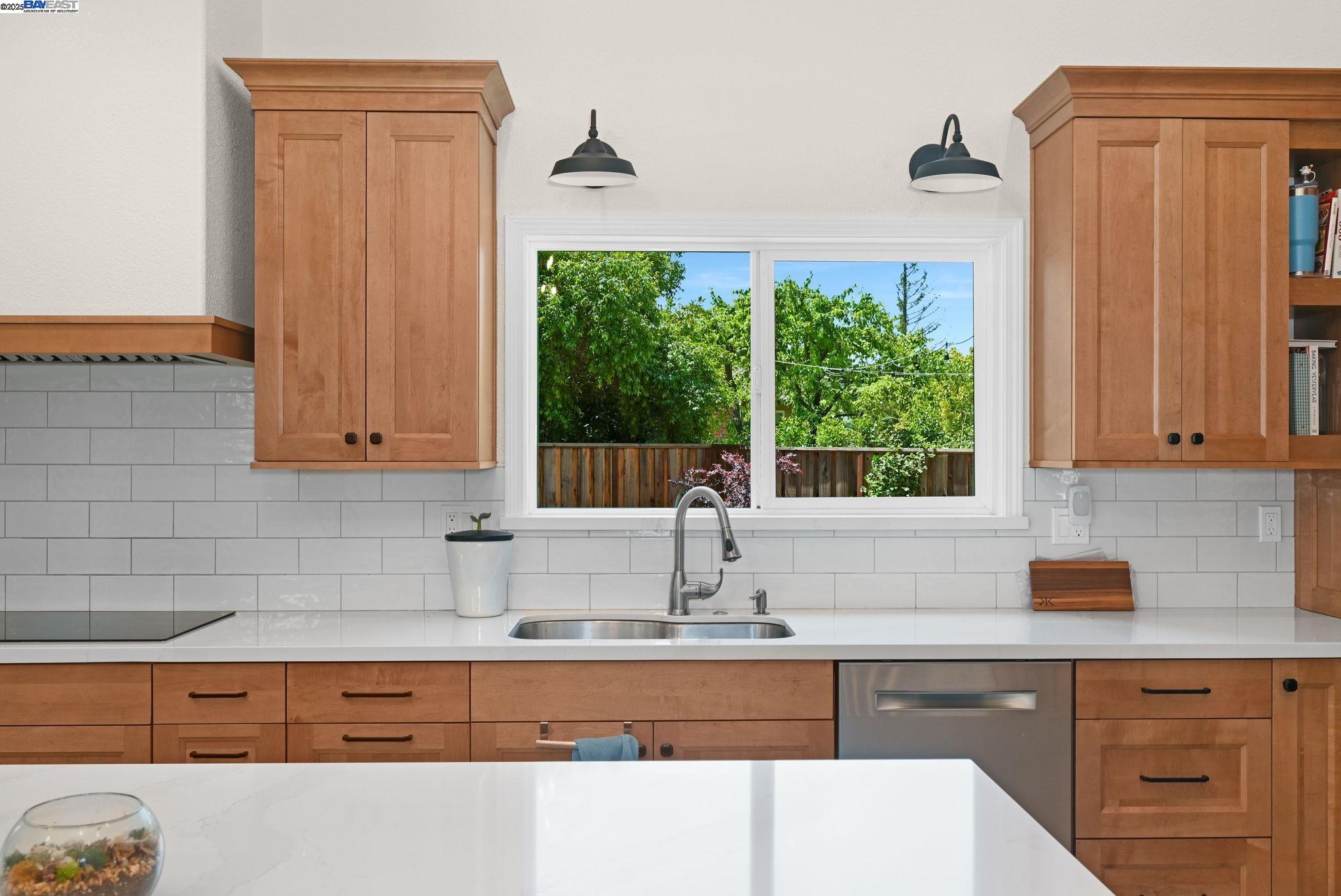1021 Knightwood Ct