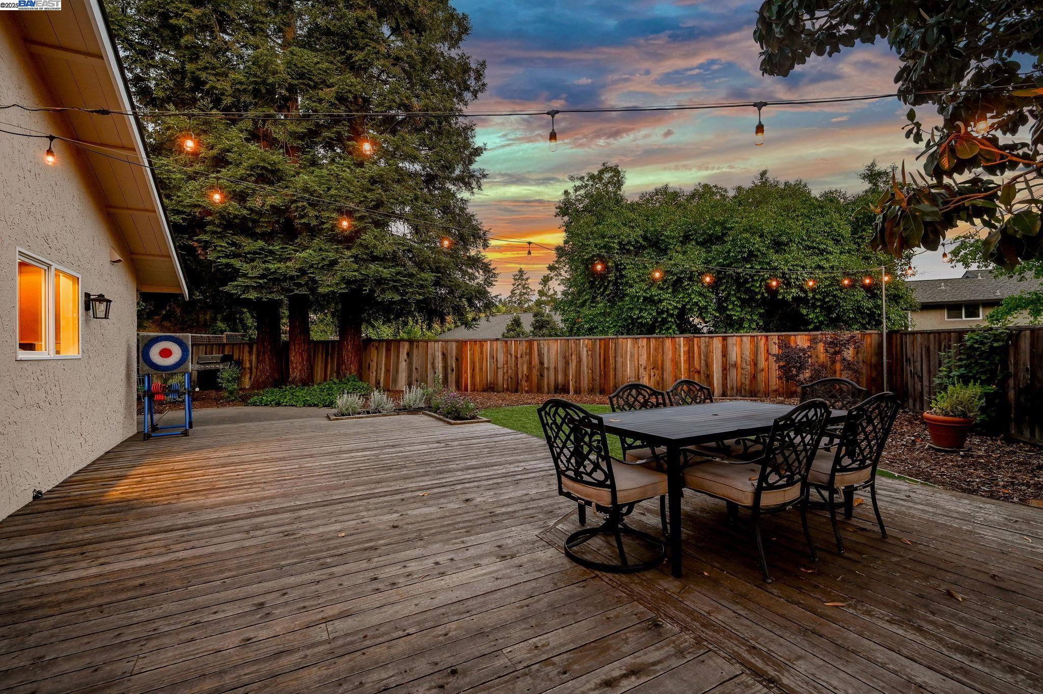 1021 Knightwood Ct