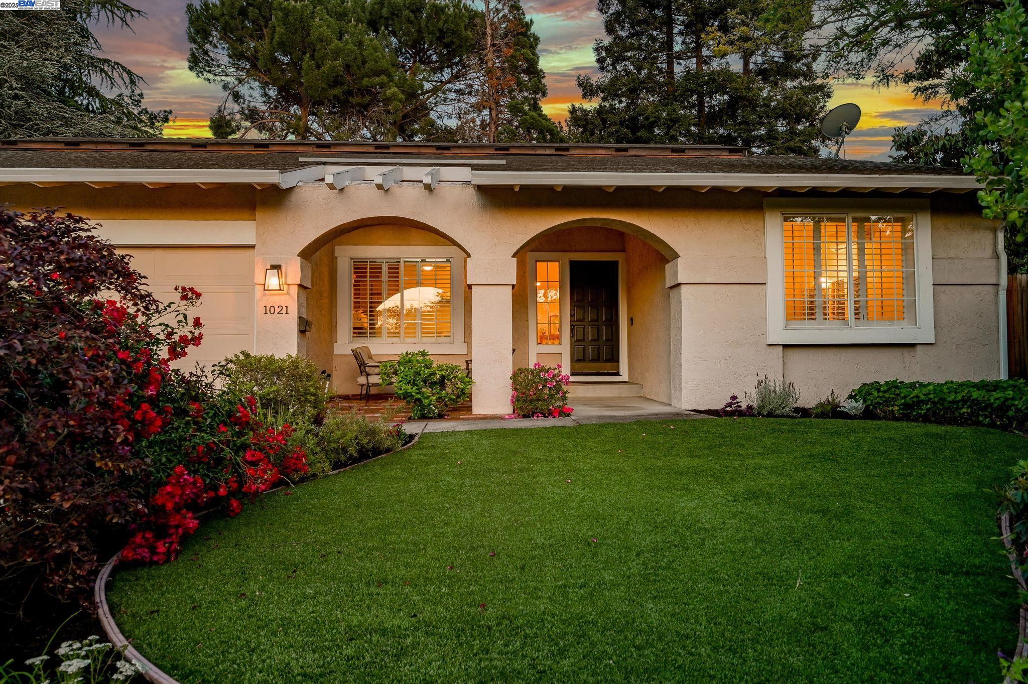 1021 Knightwood Ct
