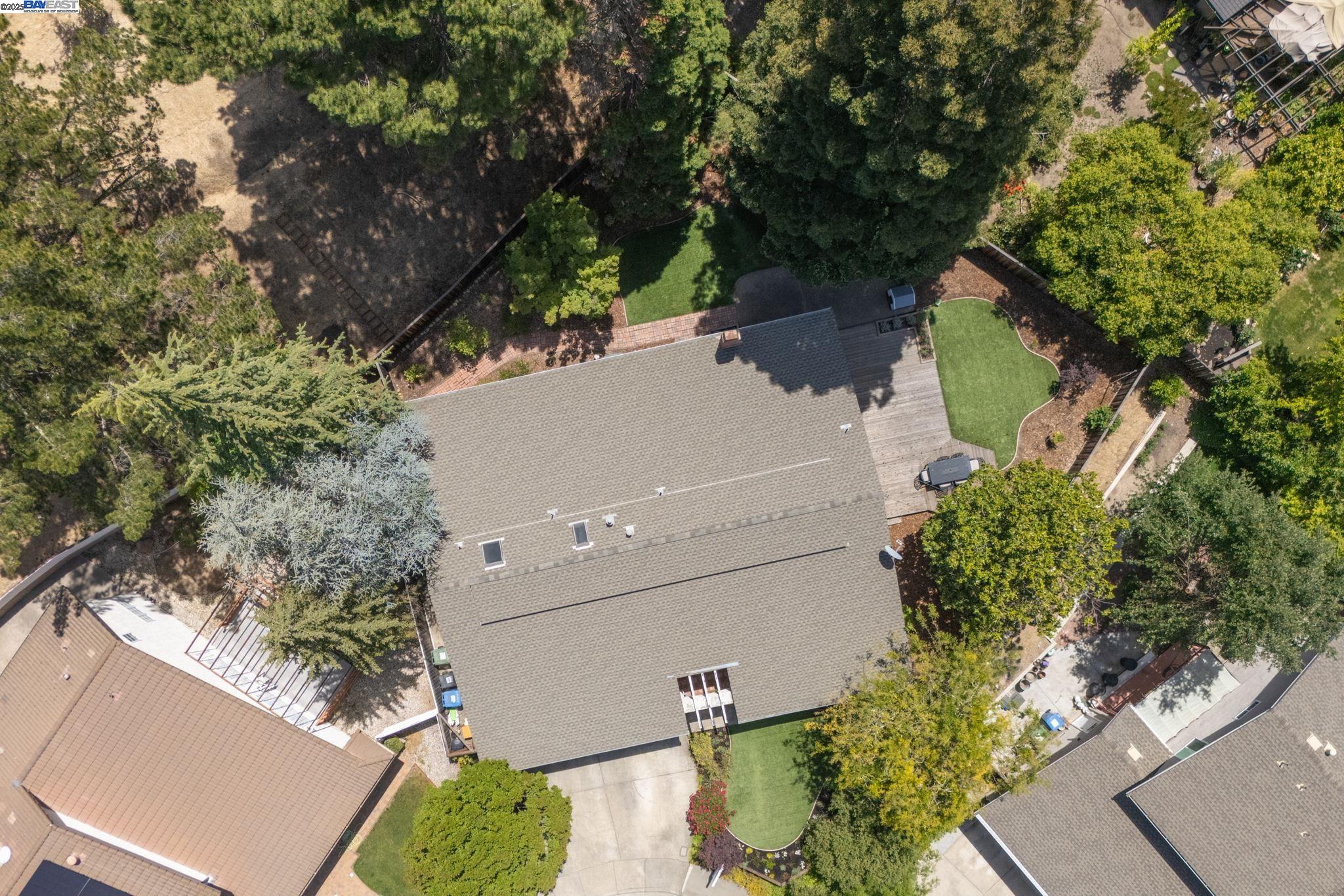 1021 Knightwood Ct