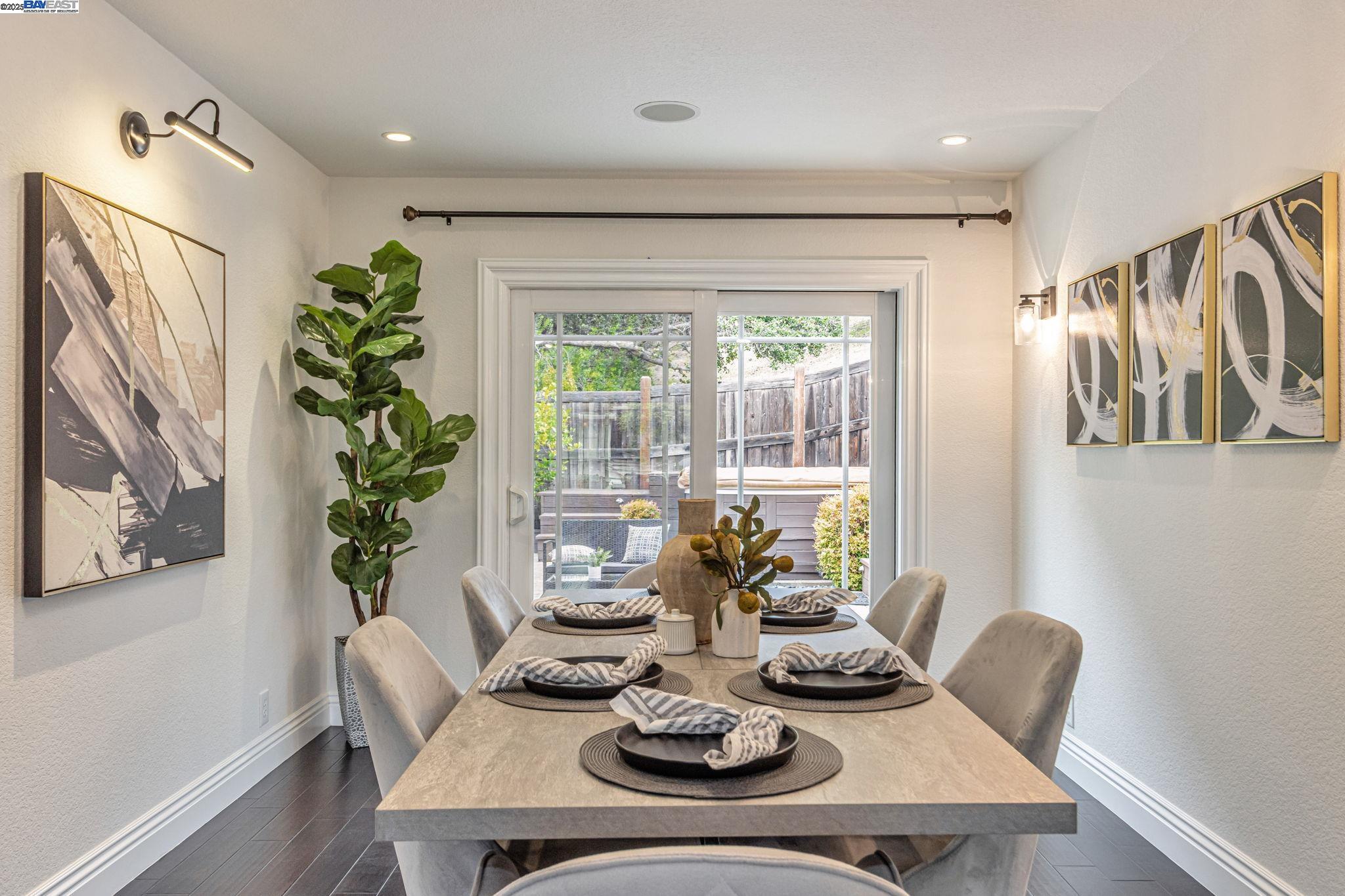 19052 Mount Lassen Drive