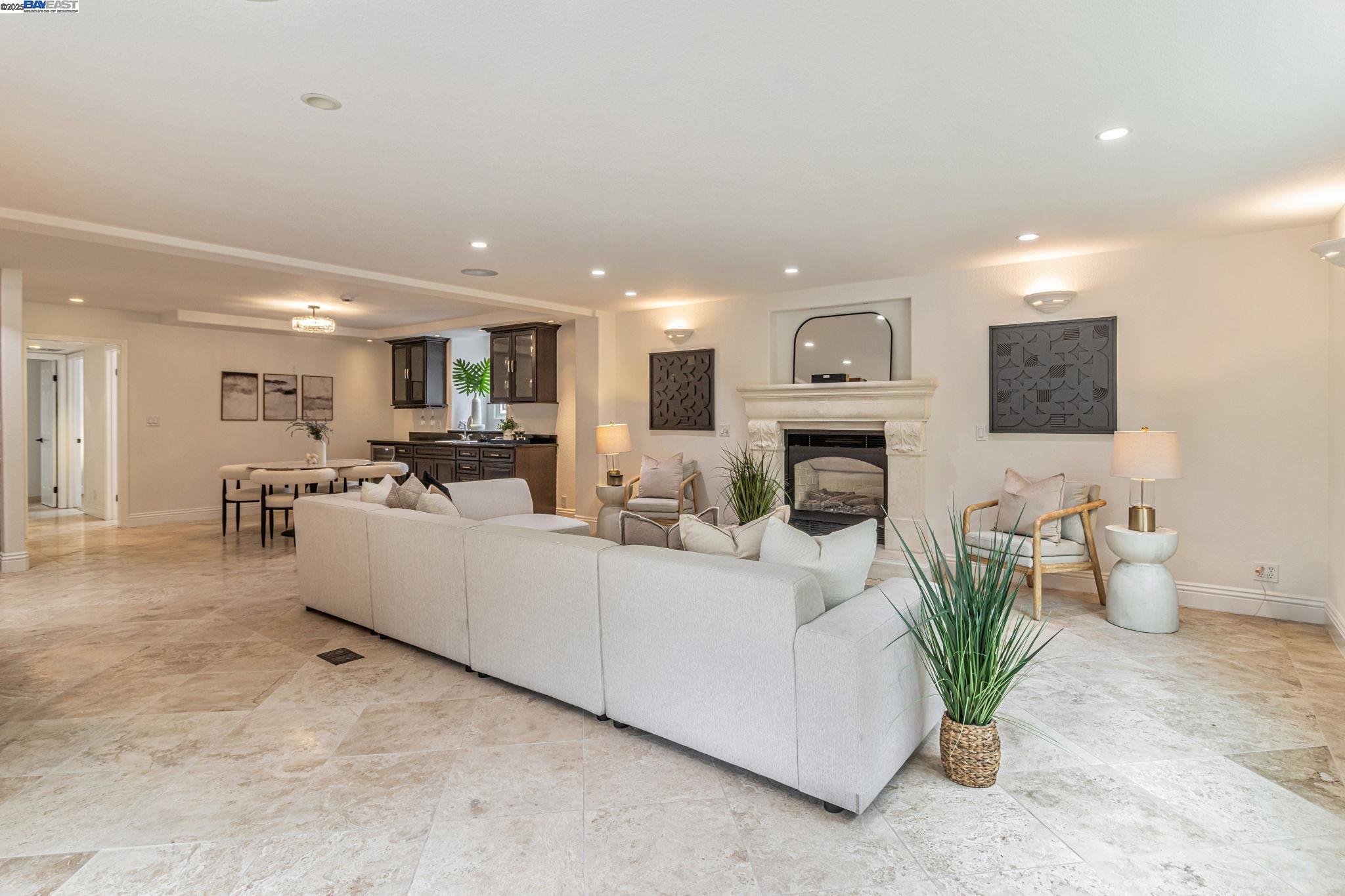 19052 Mount Lassen Drive
