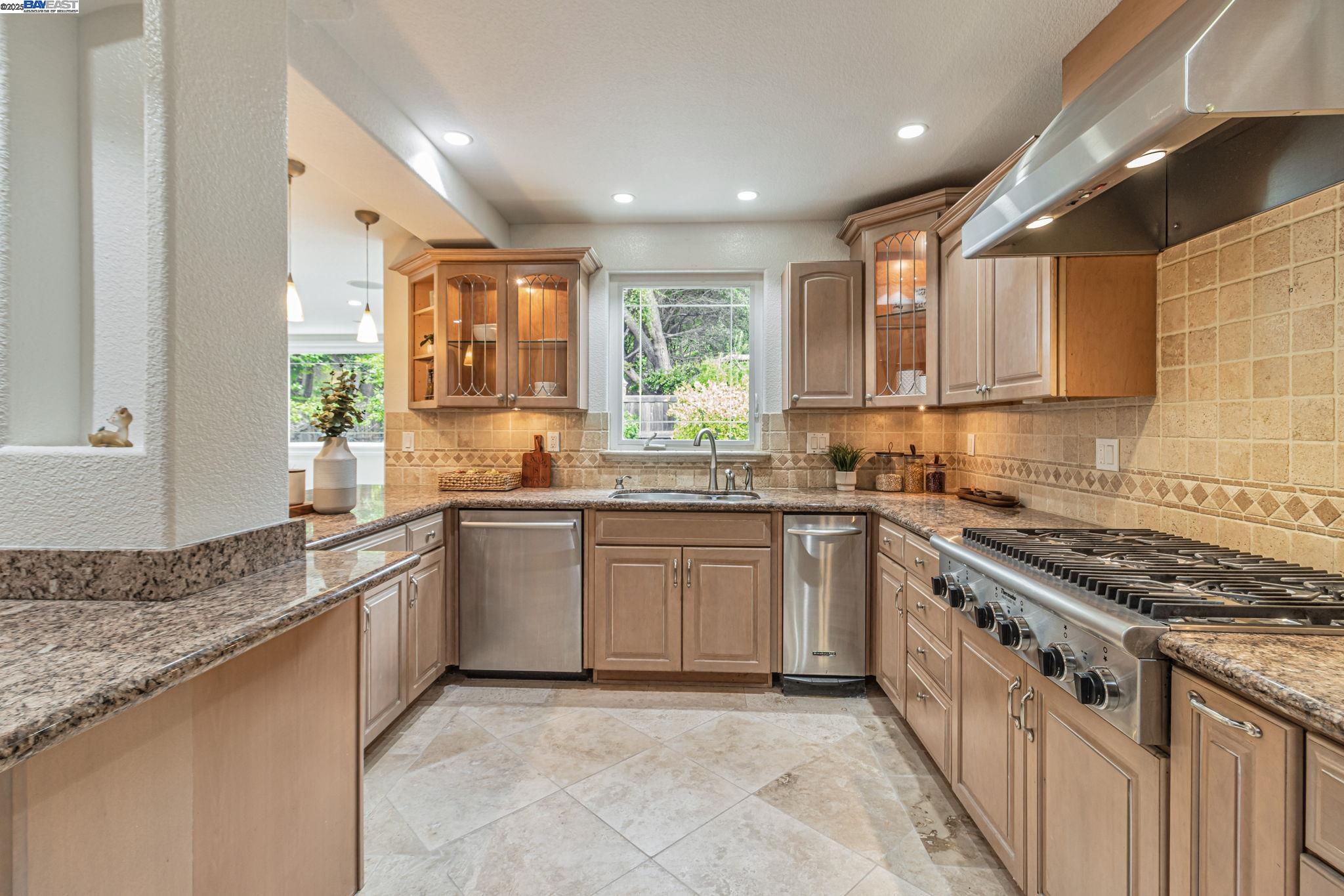 19052 Mount Lassen Drive