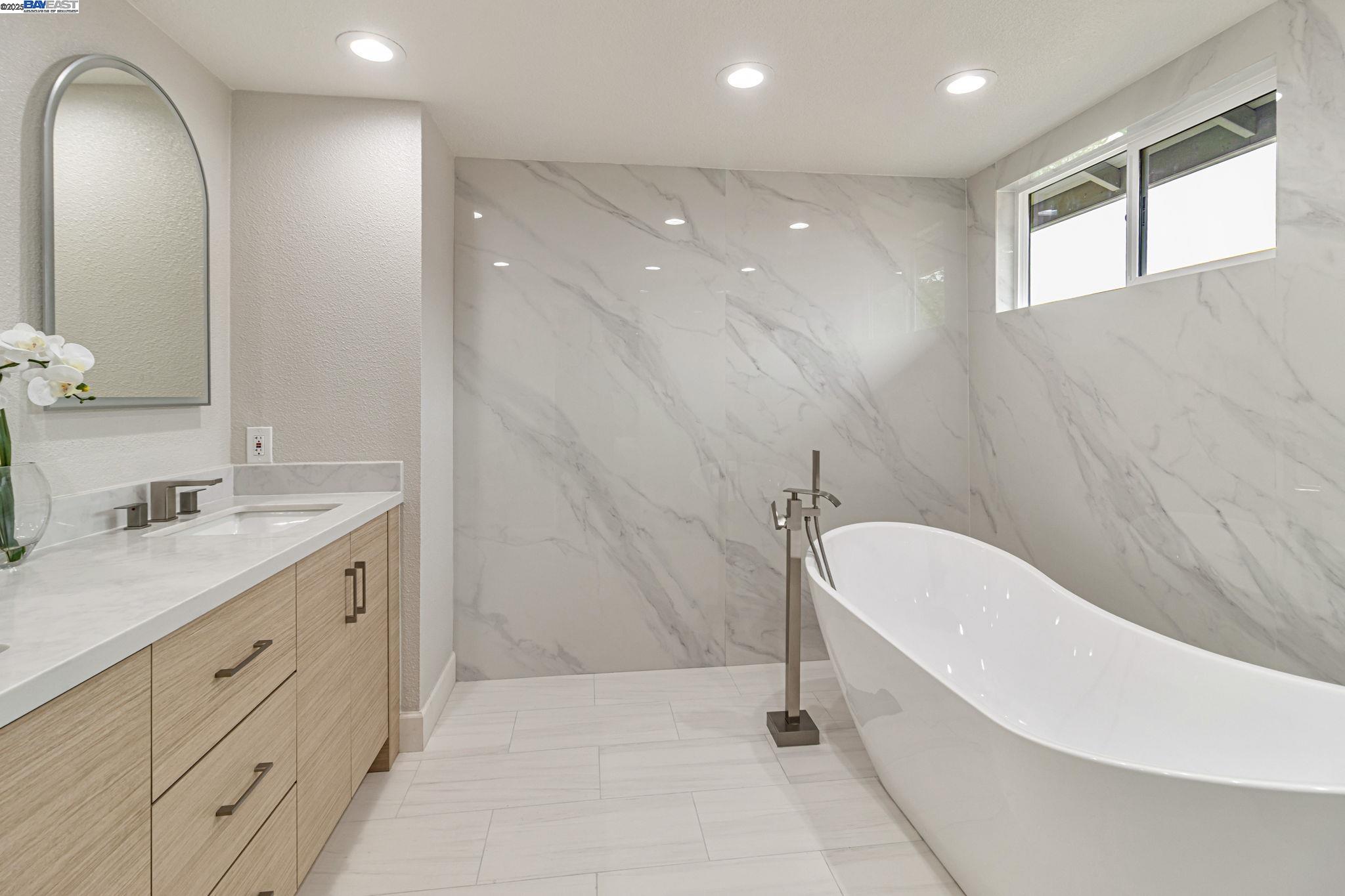 19052 Mount Lassen Drive