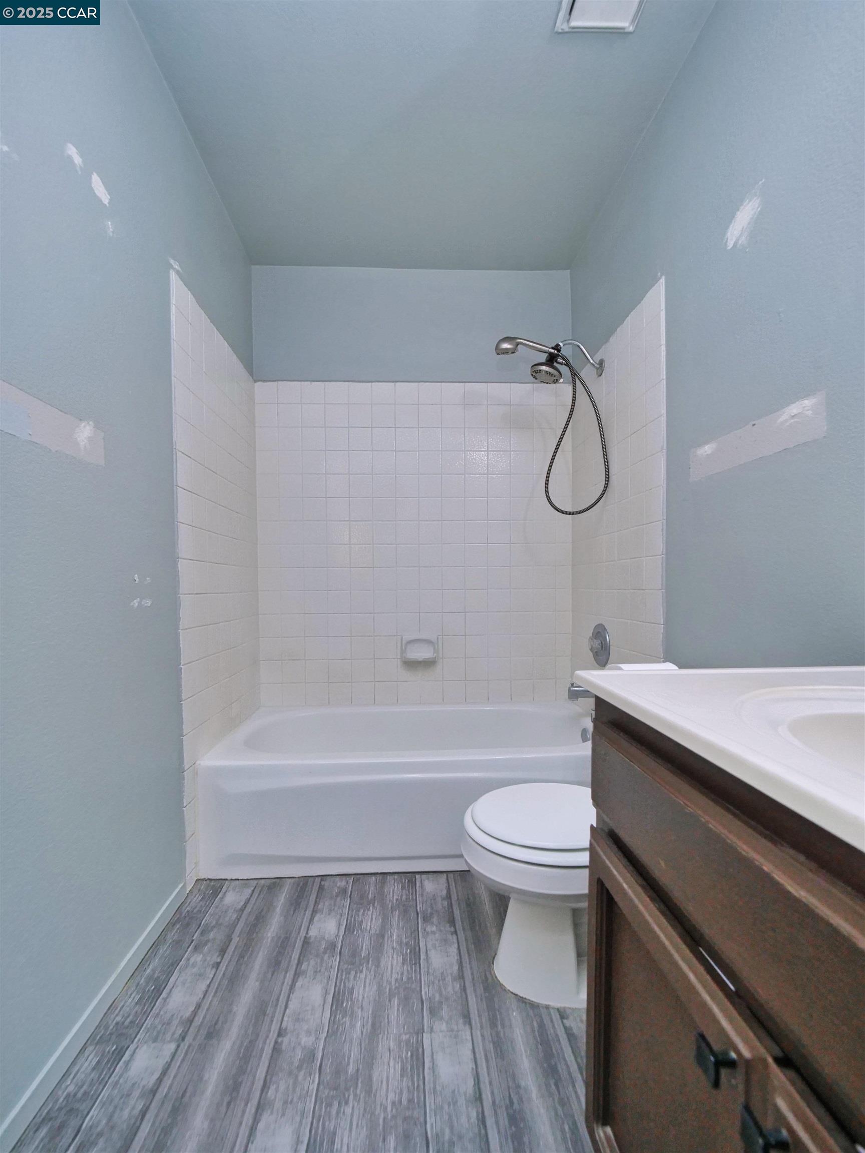 4301 Castle Cary Lane