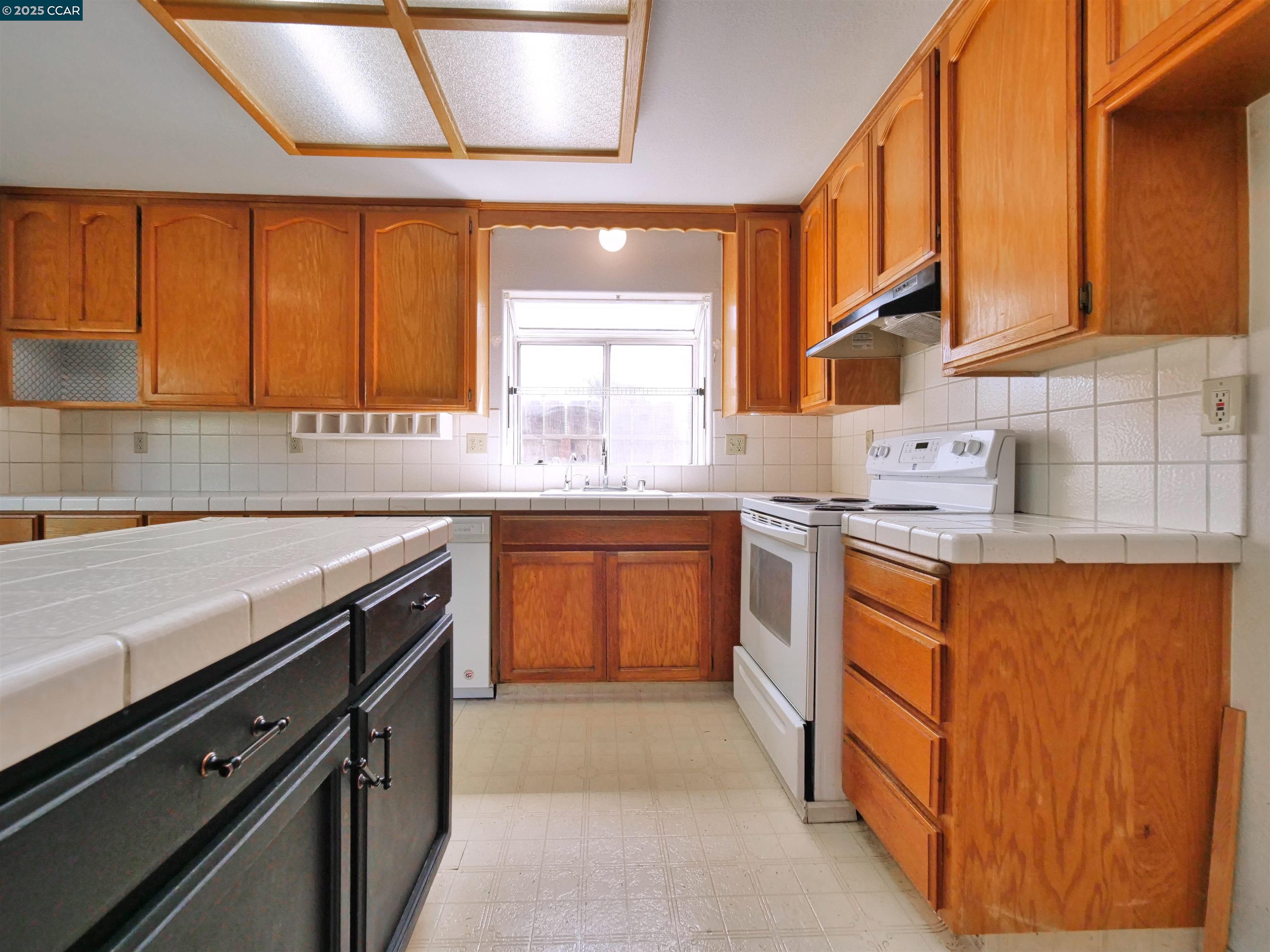 4301 Castle Cary Lane