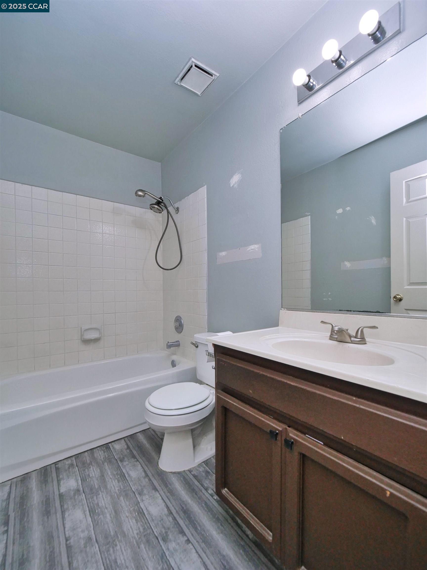 4301 Castle Cary Lane