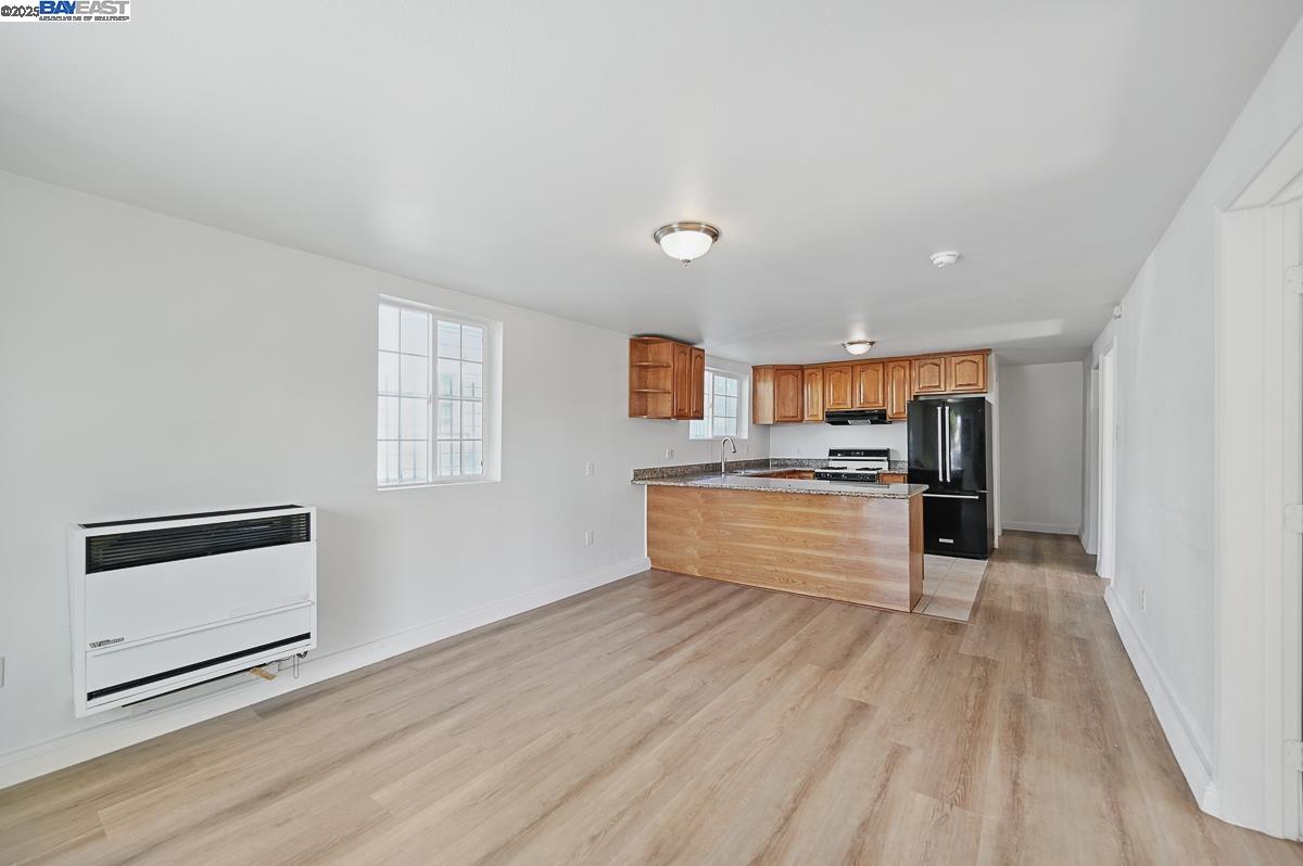 1050 82Nd Ave