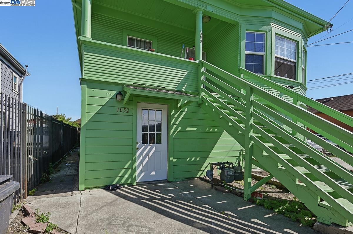 1050 82Nd Ave