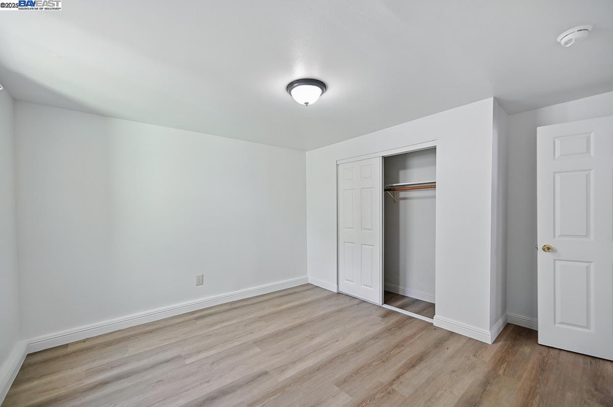 1050 82Nd Ave