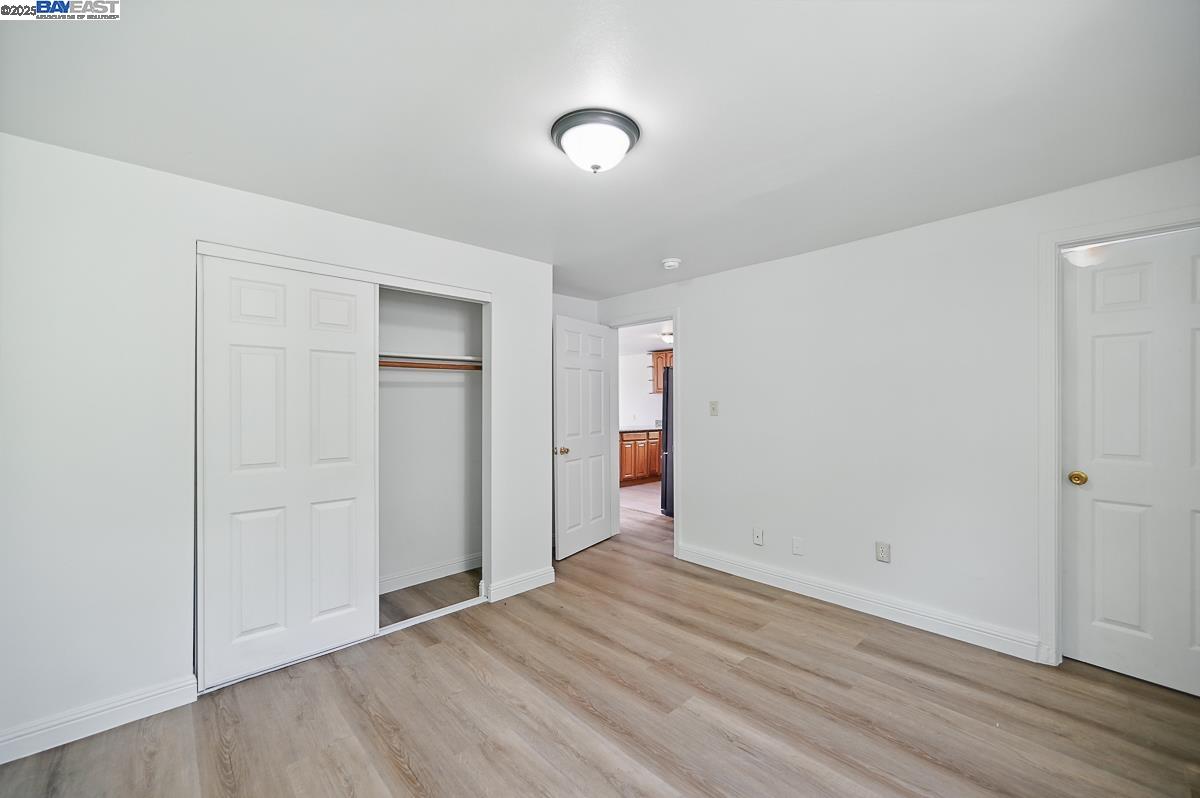 1050 82Nd Ave