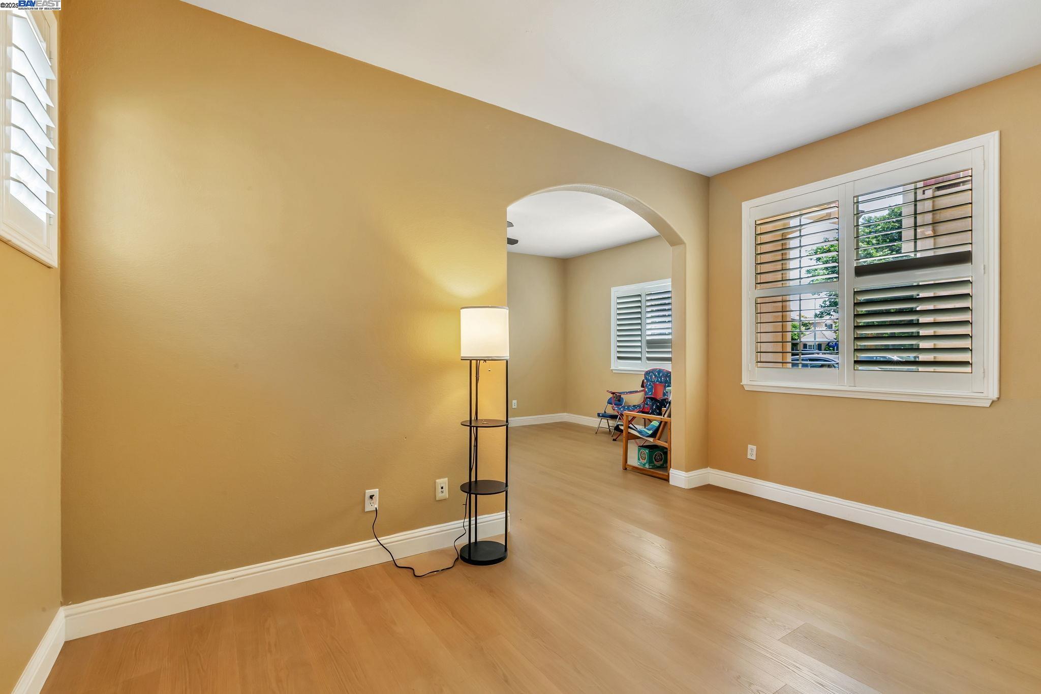 3021 Collingham Ct