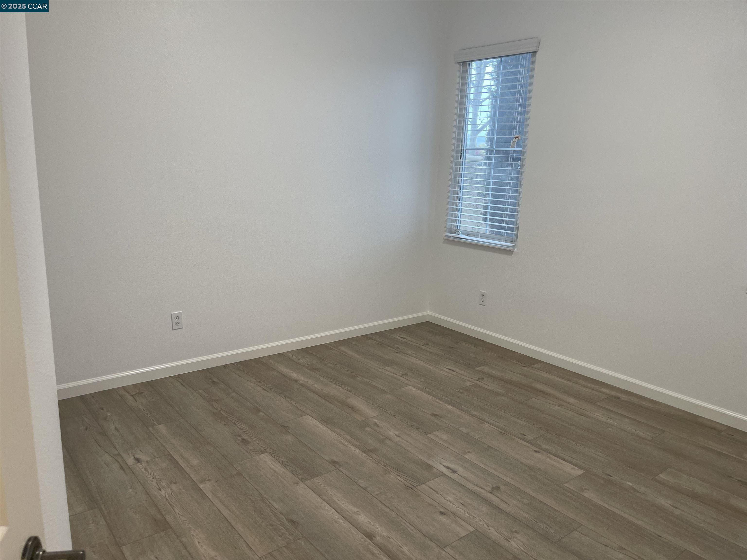 2220 MAGNOLIA BRIDGE DR